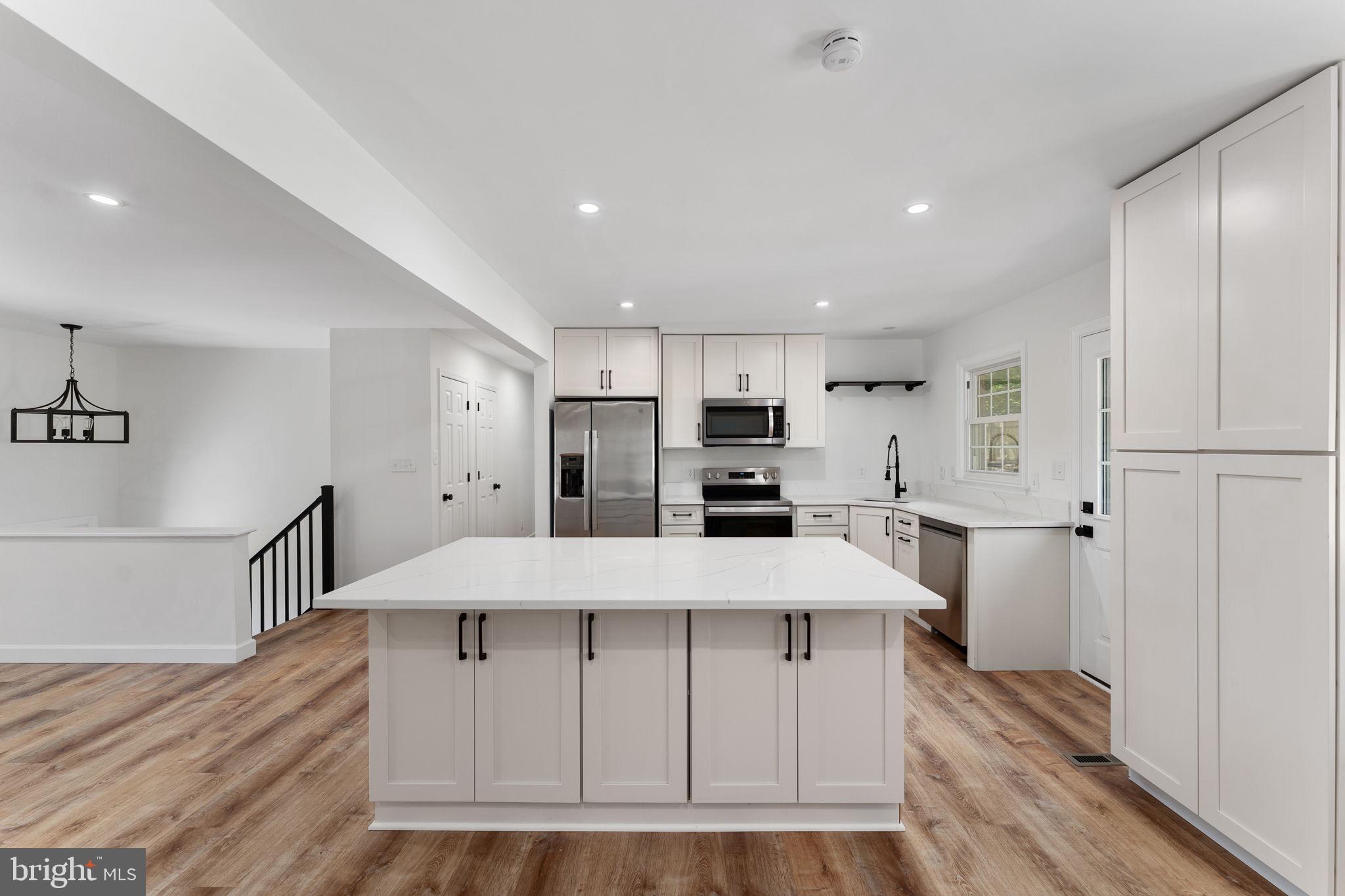 BROWNS - Residential