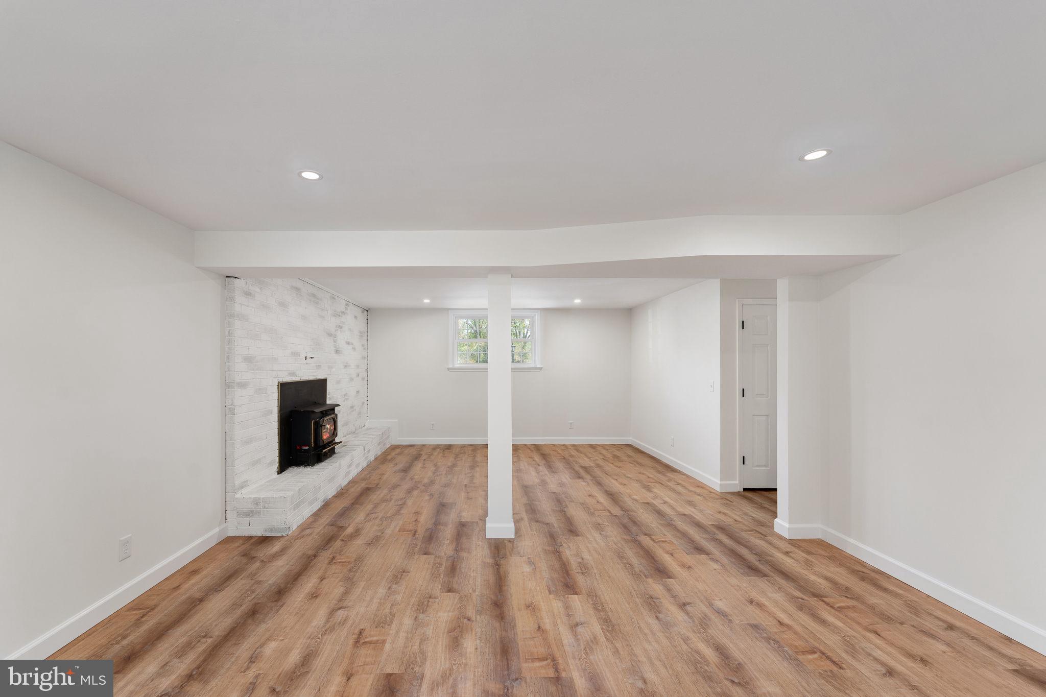 BROWNS - Residential