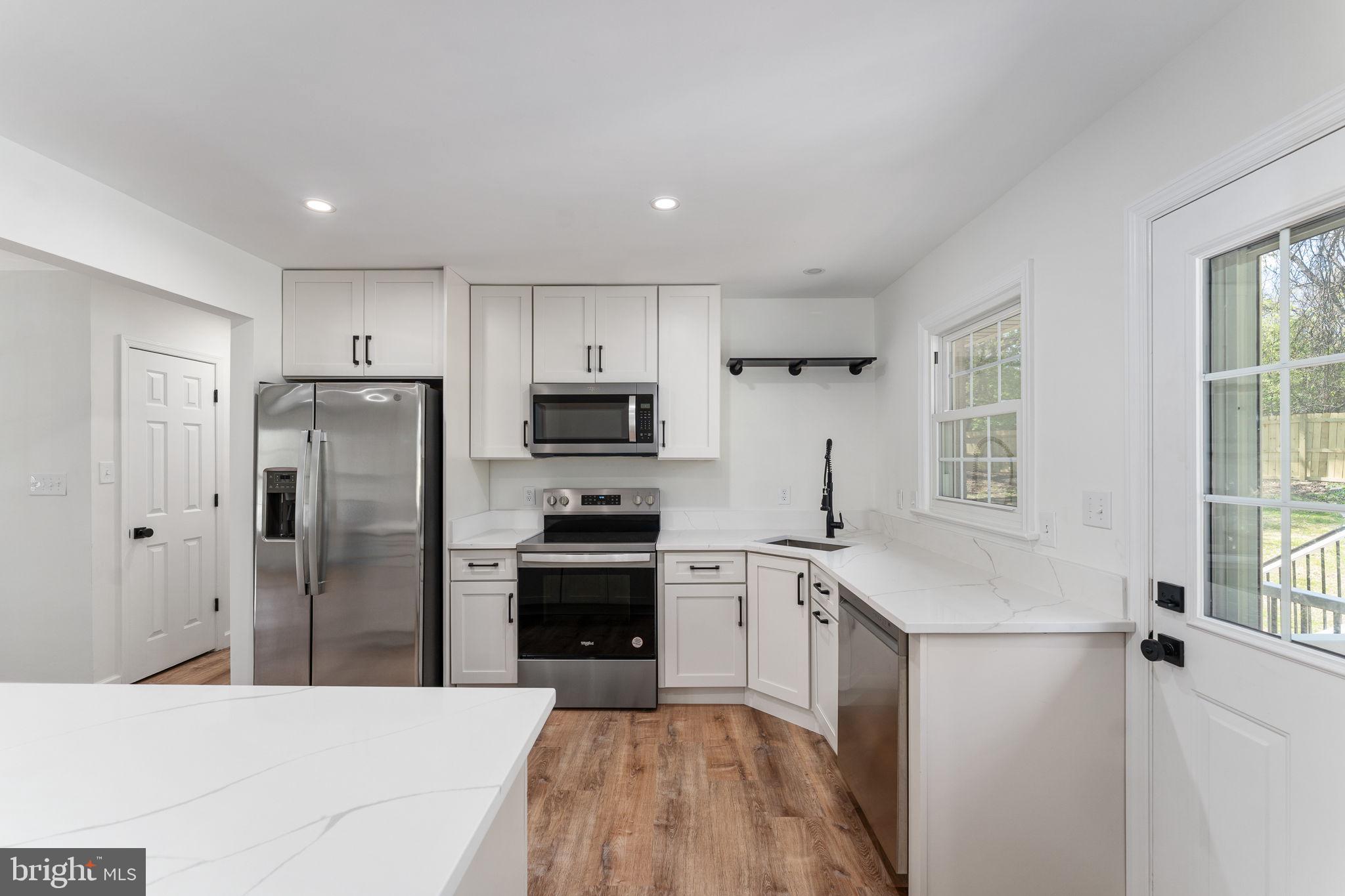 BROWNS - Residential