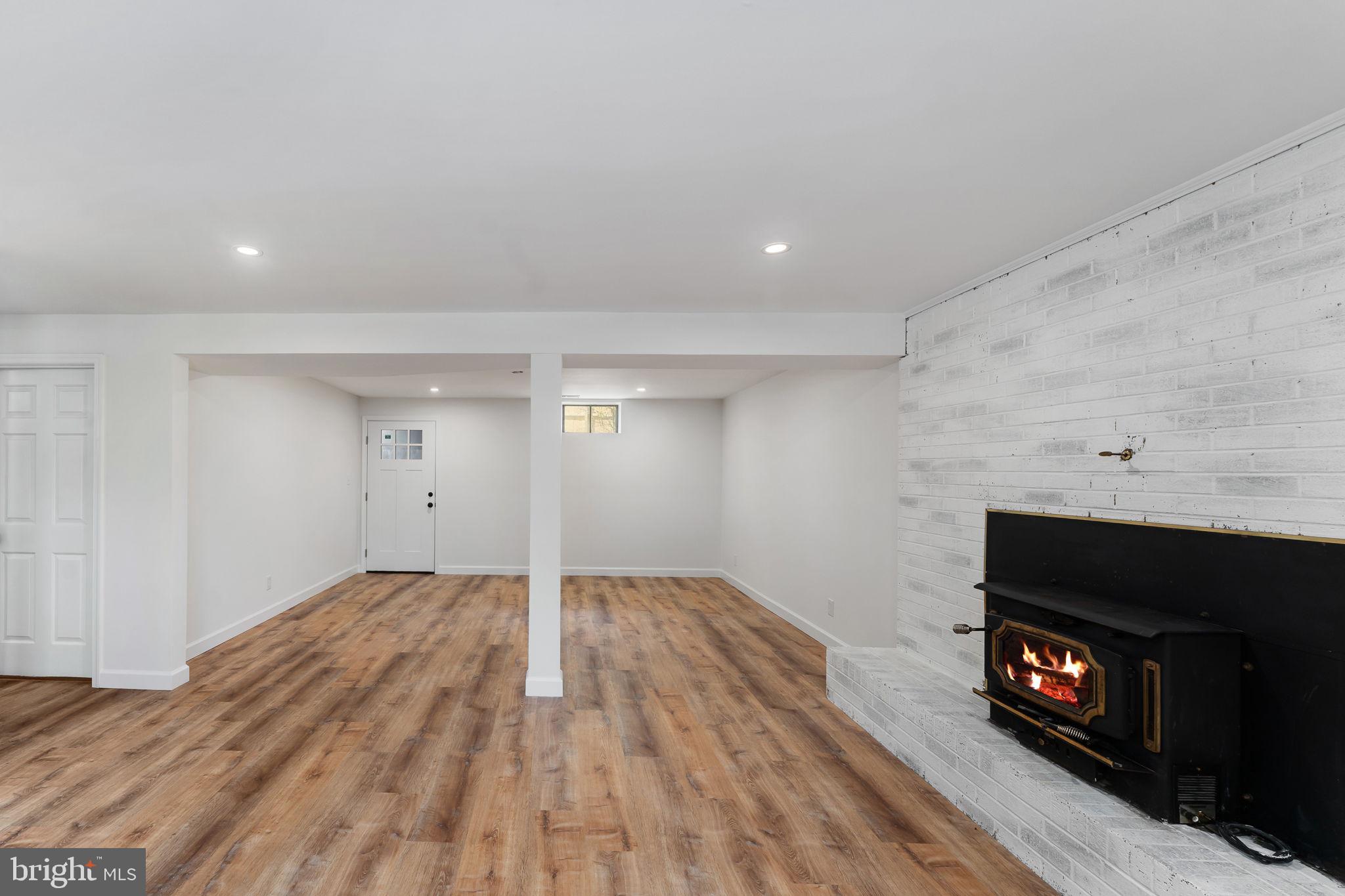 BROWNS - Residential