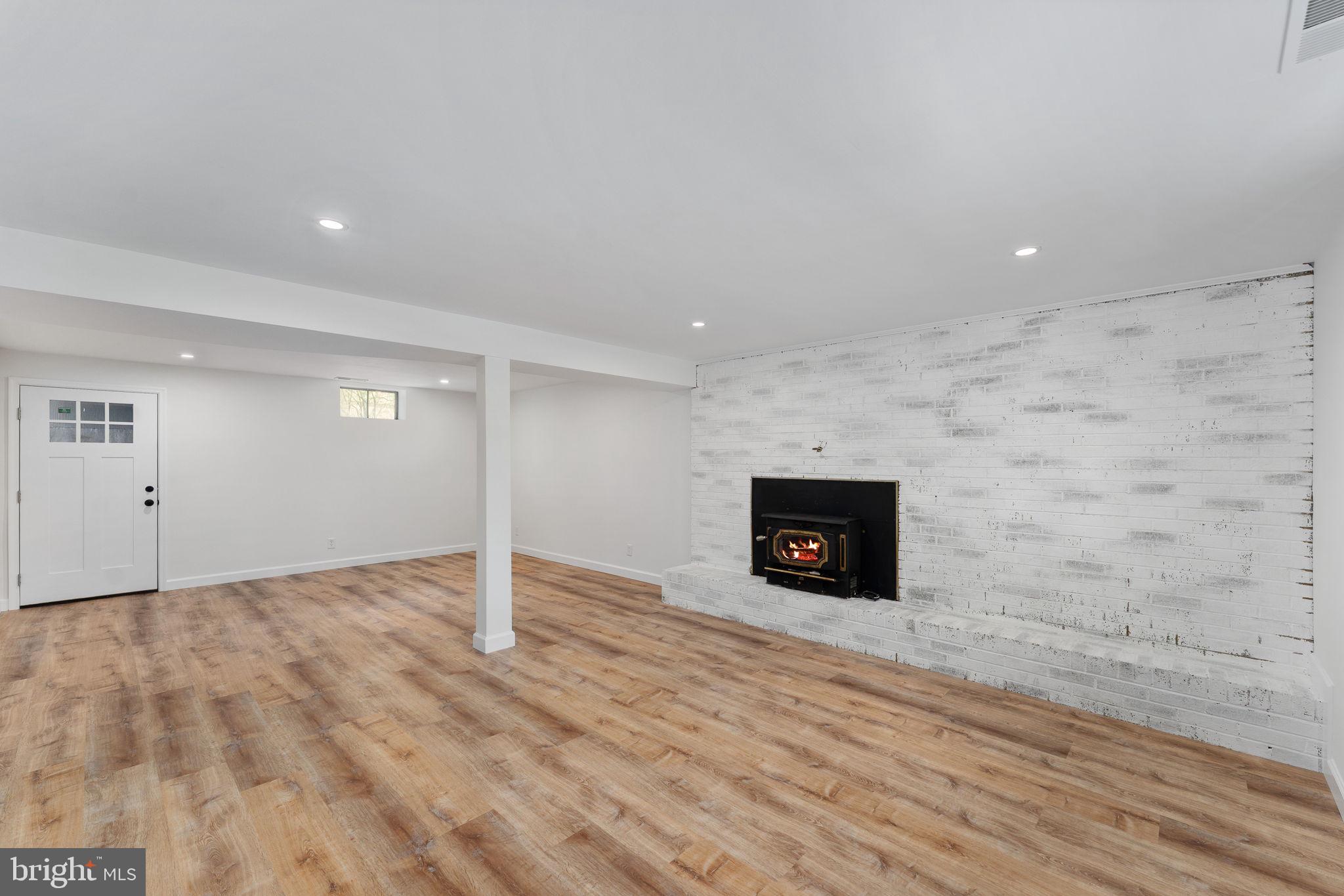 BROWNS - Residential