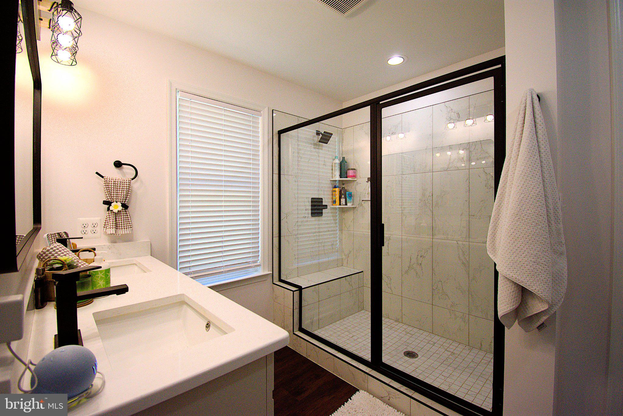 STRATFORD HARBOUR - Residential