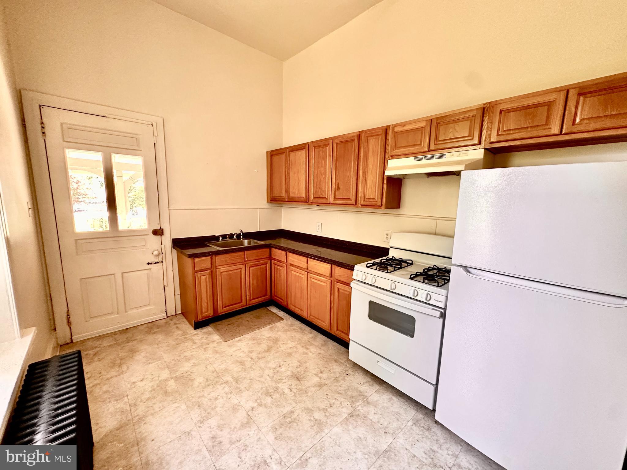 GERMANTOWN - Residential Lease