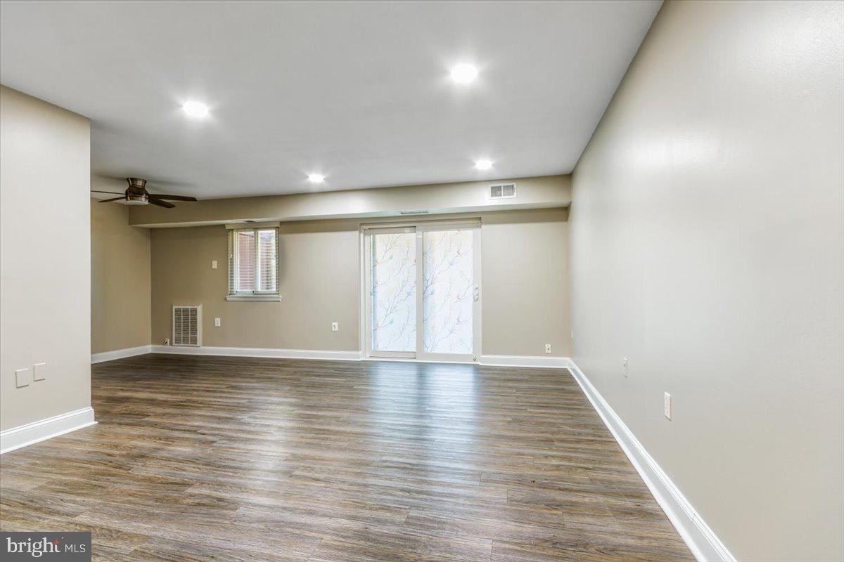 FAIRWINDS OF ANNAPOLIS - Residential Lease