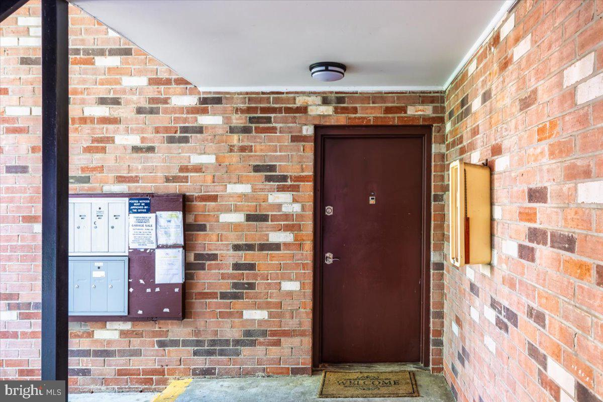 FAIRWINDS OF ANNAPOLIS - Residential Lease