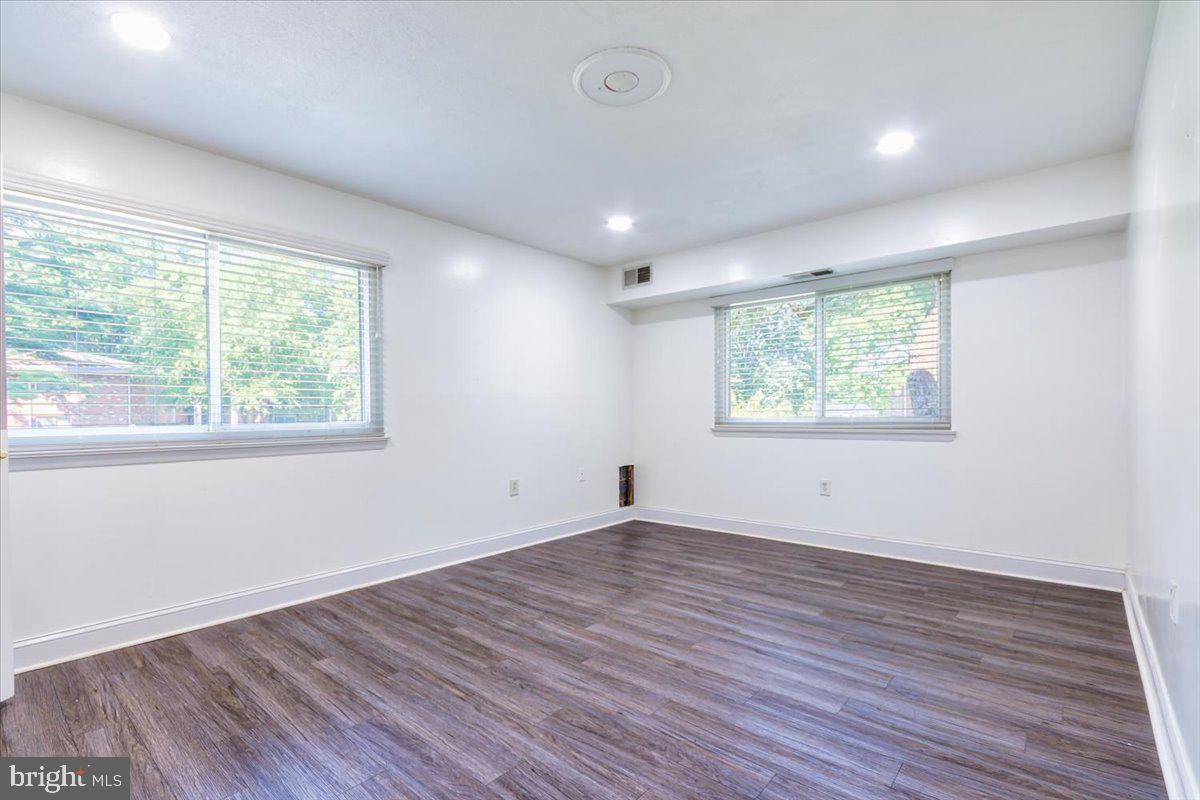 FAIRWINDS OF ANNAPOLIS - Residential Lease