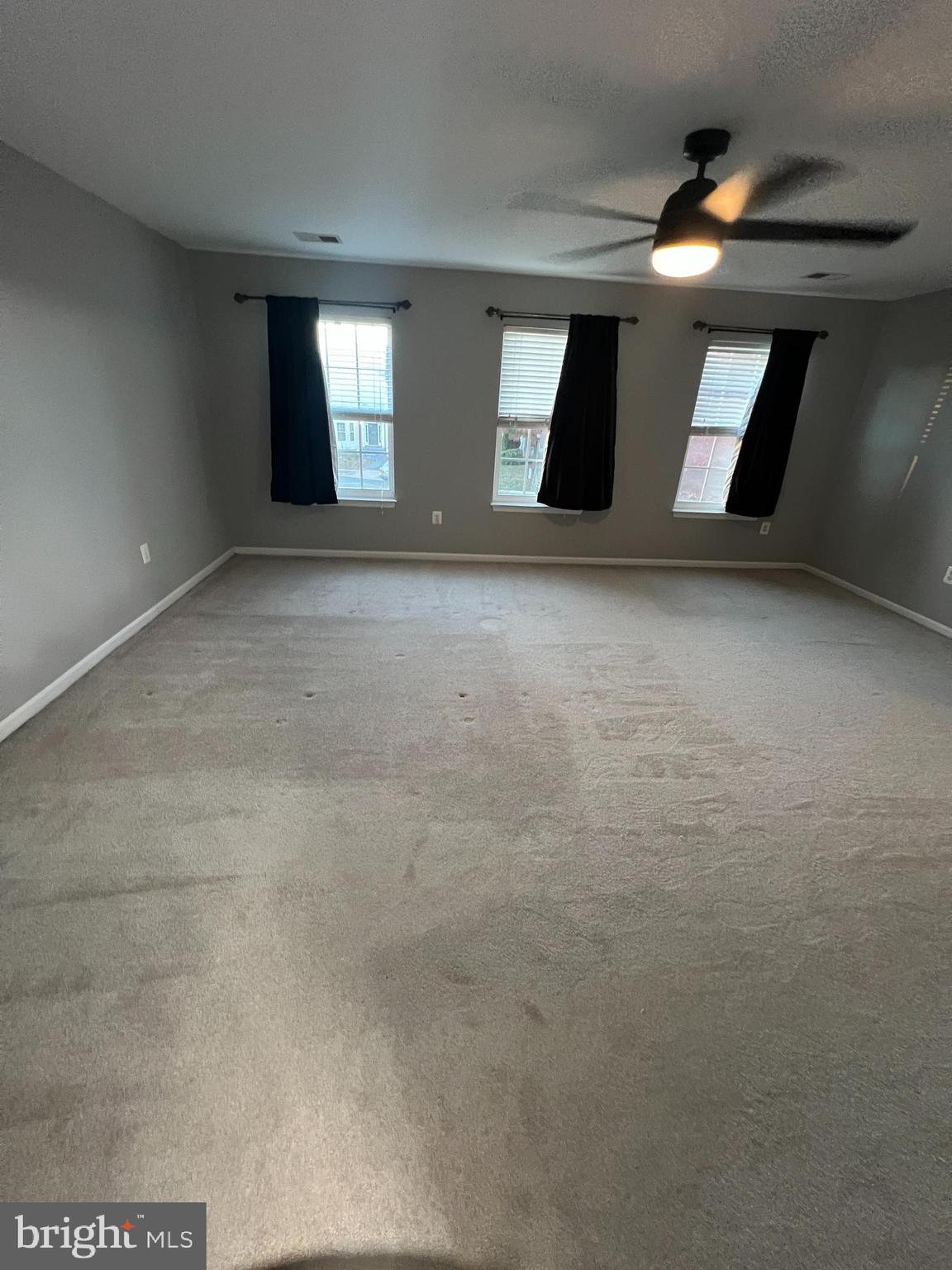 ENGLAND RUN NORTH - Residential Lease