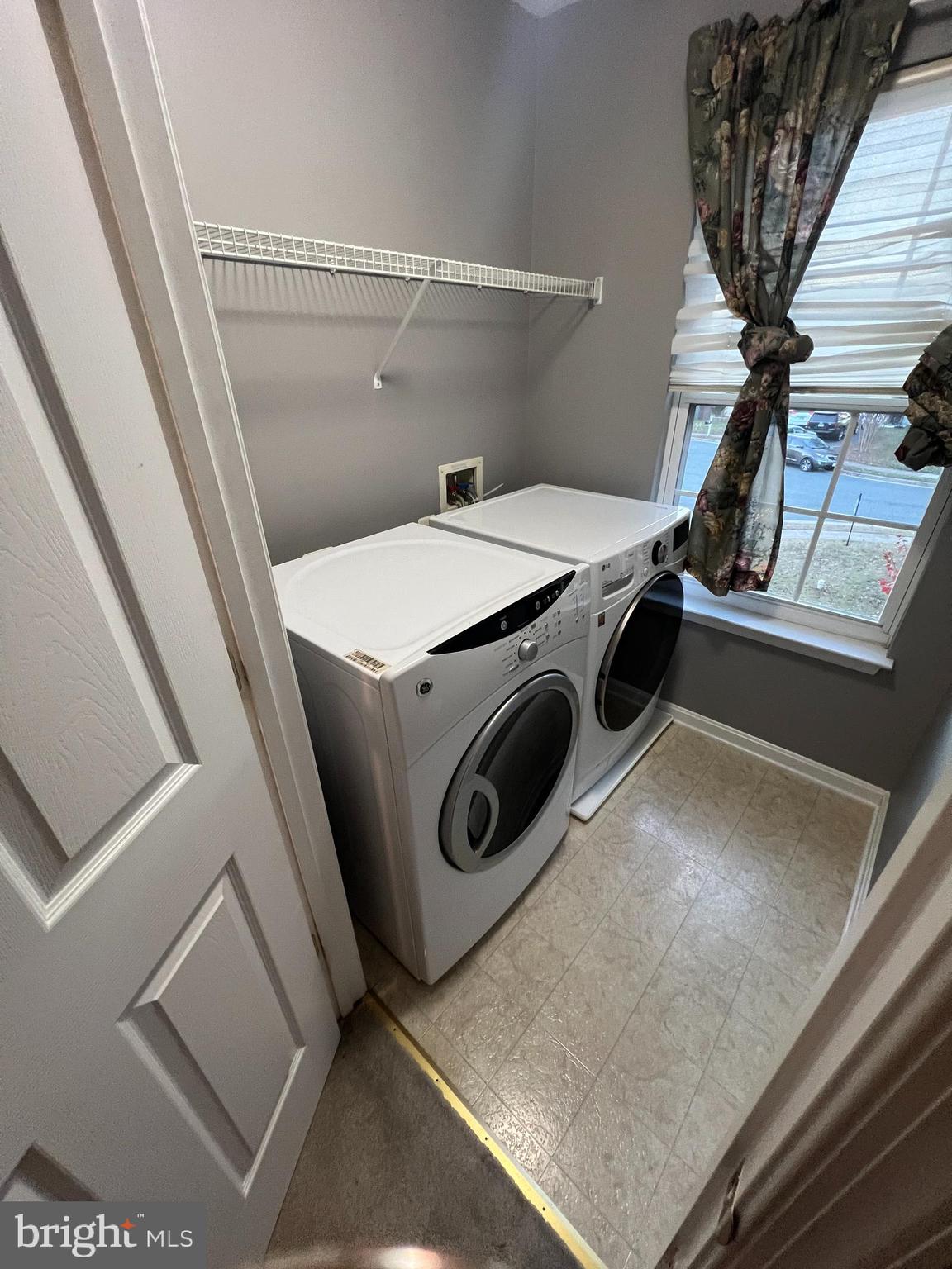 ENGLAND RUN NORTH - Residential Lease