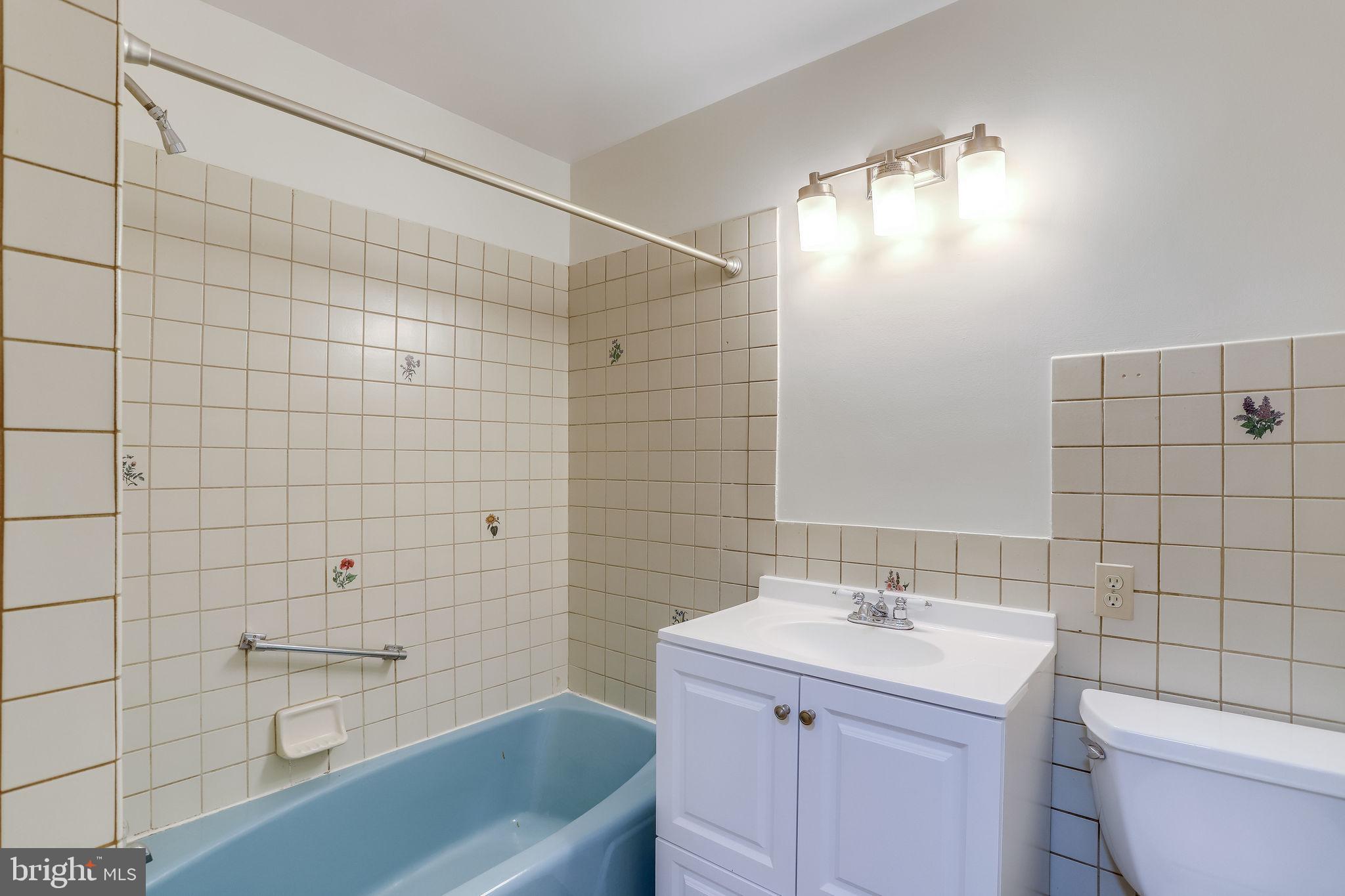 CONGRESSIONAL ACRES - Residential