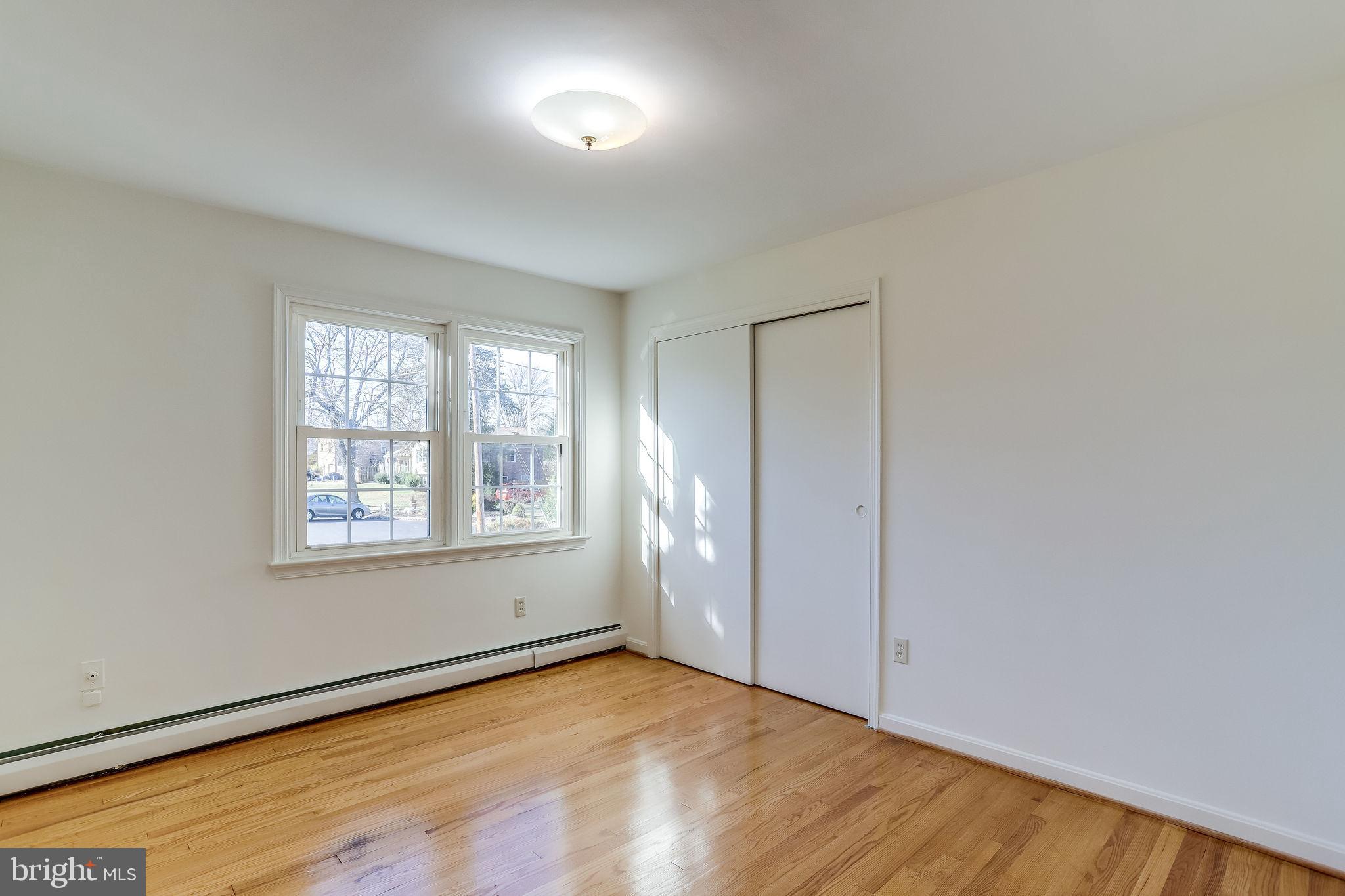 CONGRESSIONAL ACRES - Residential