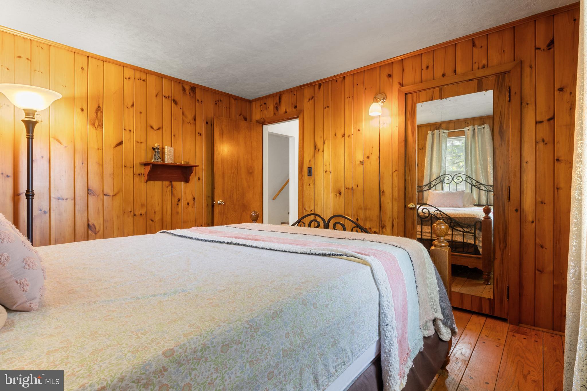 MANOR RIDGE - Residential