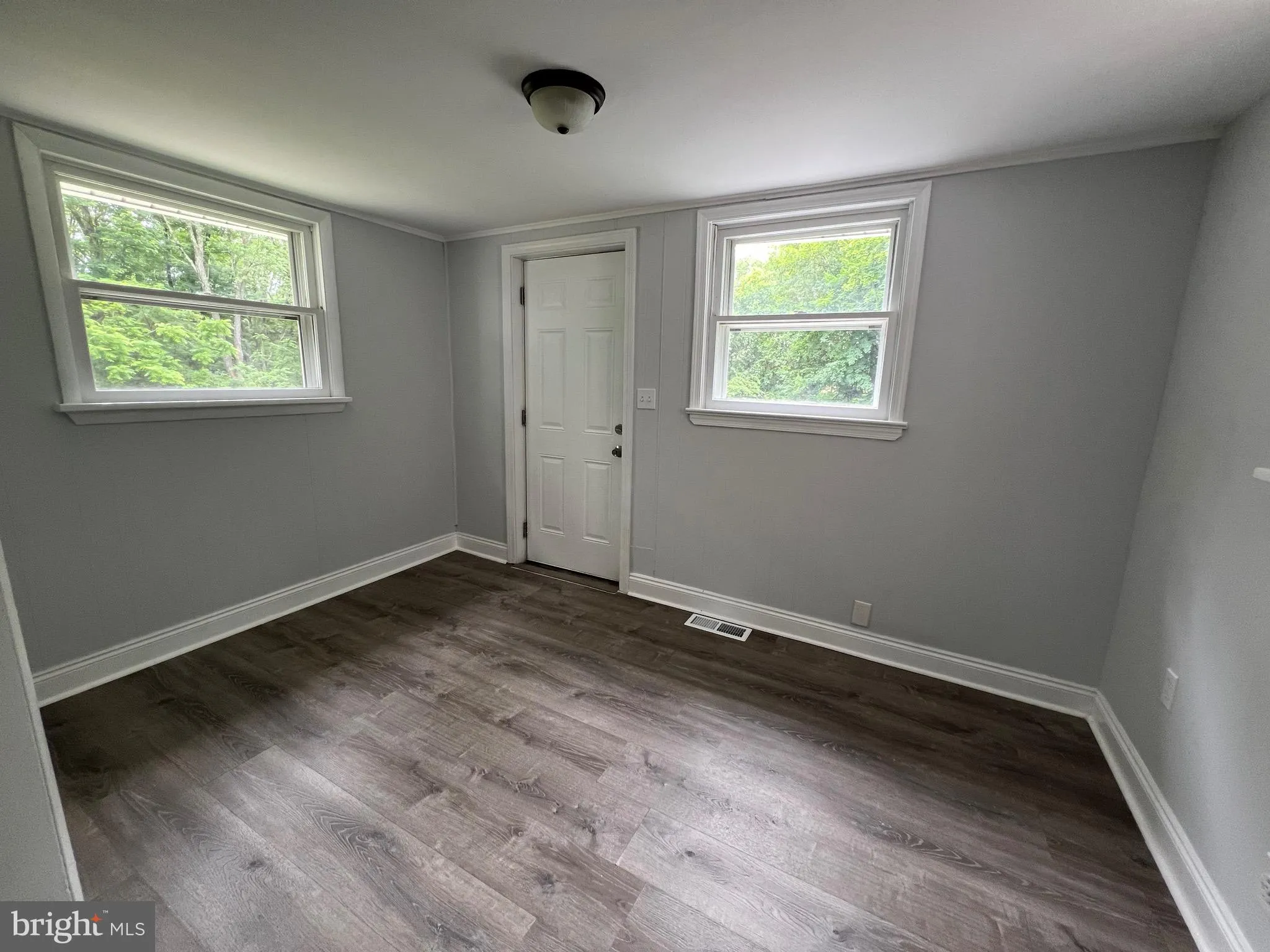 Elmer, New Jersey 08318, United States, 2 Bedrooms Bedrooms, ,1 BathroomBathrooms,Residential,Active,147908