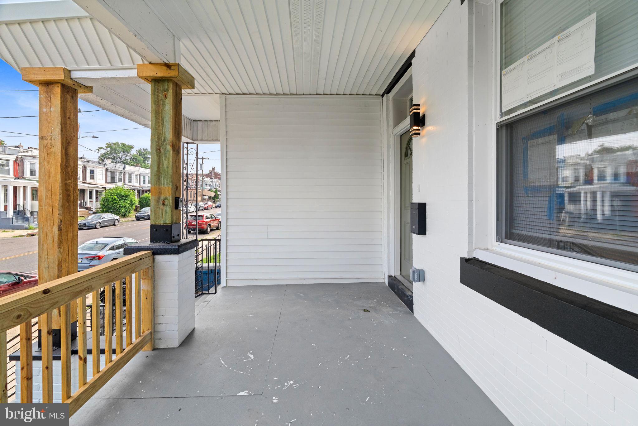 WEST OAK LANE - Residential