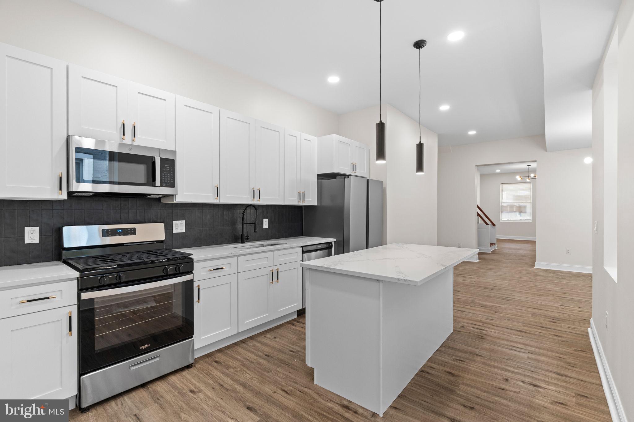 WEST OAK LANE - Residential