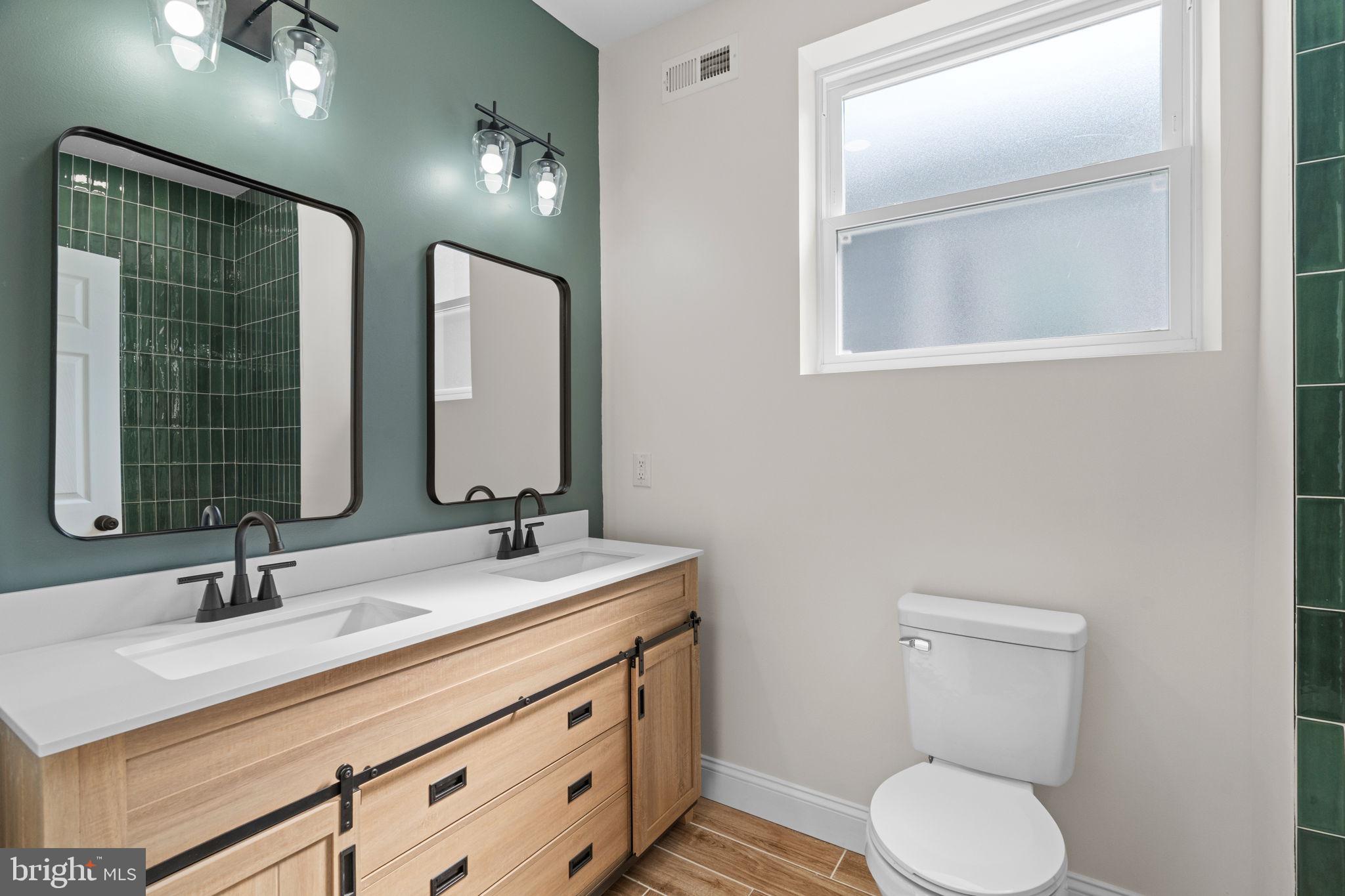 WEST OAK LANE - Residential