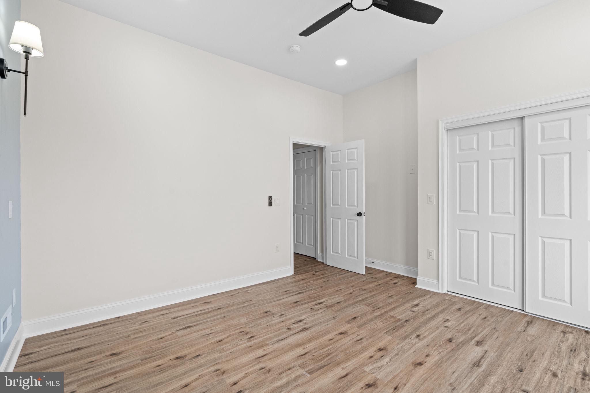 WEST OAK LANE - Residential