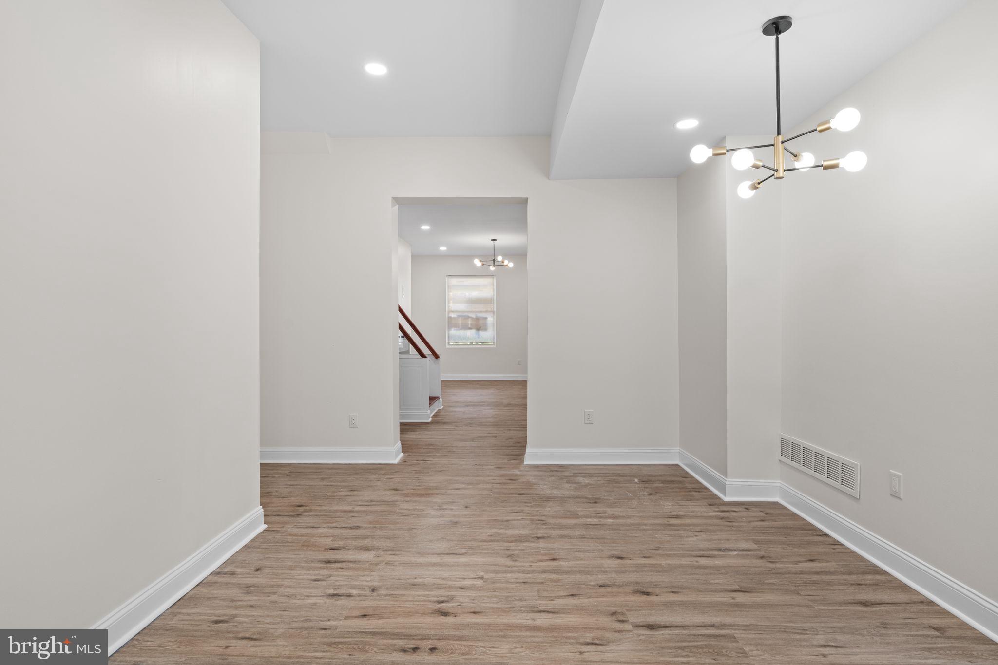 WEST OAK LANE - Residential