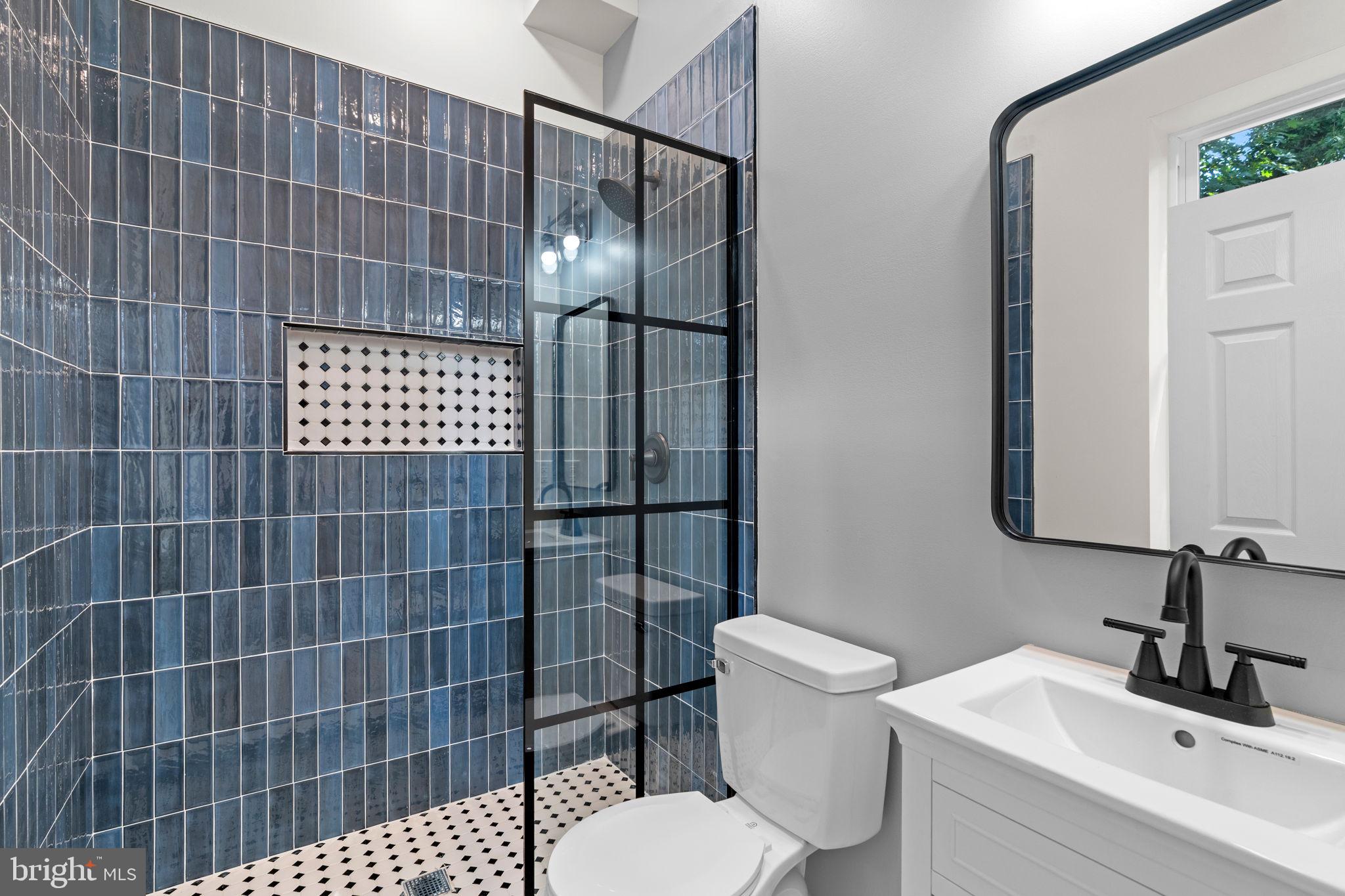 WEST OAK LANE - Residential