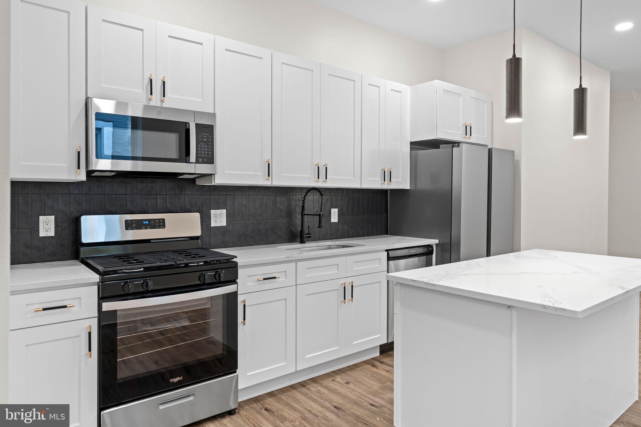 WEST OAK LANE - Residential