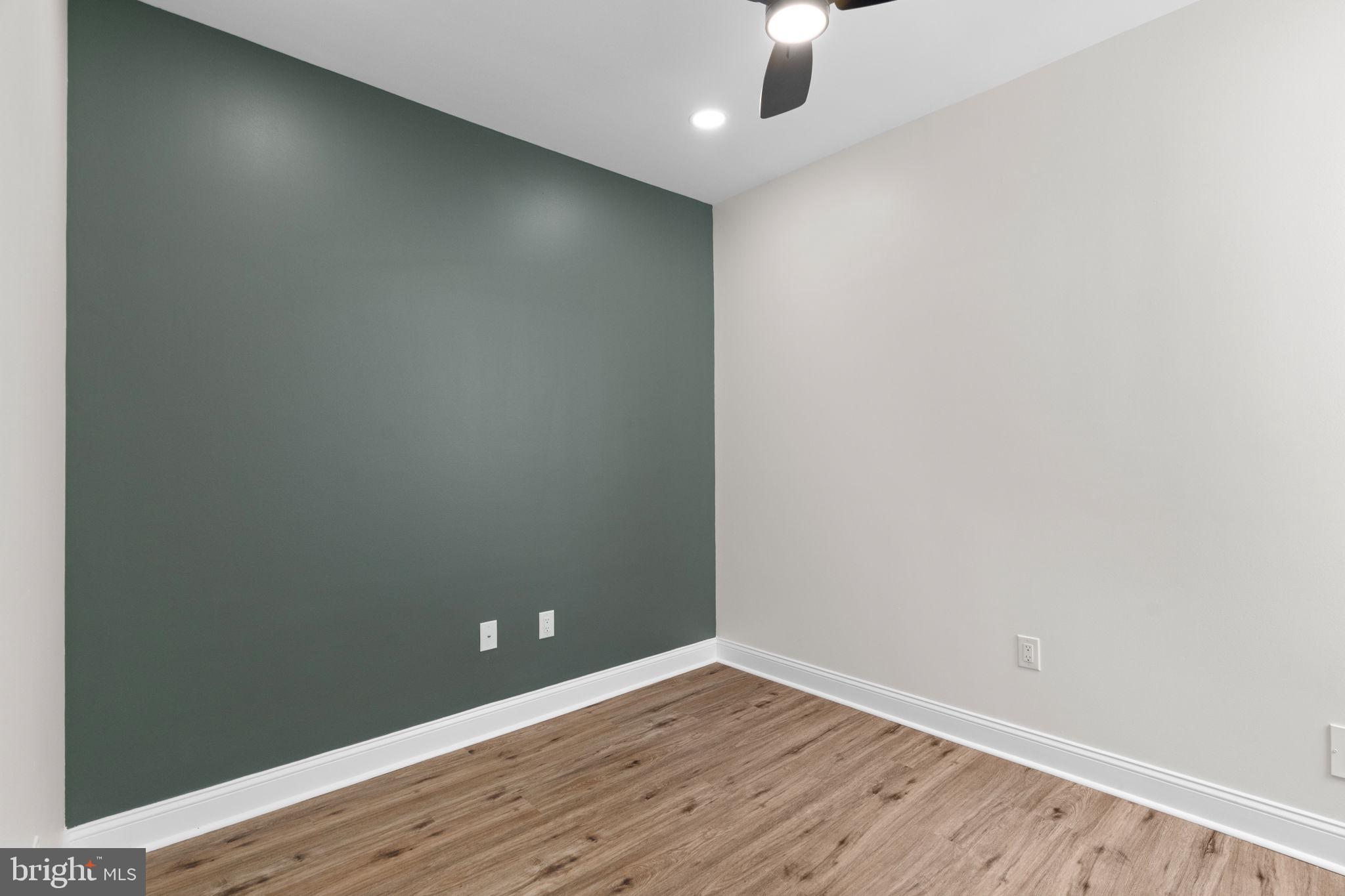 WEST OAK LANE - Residential