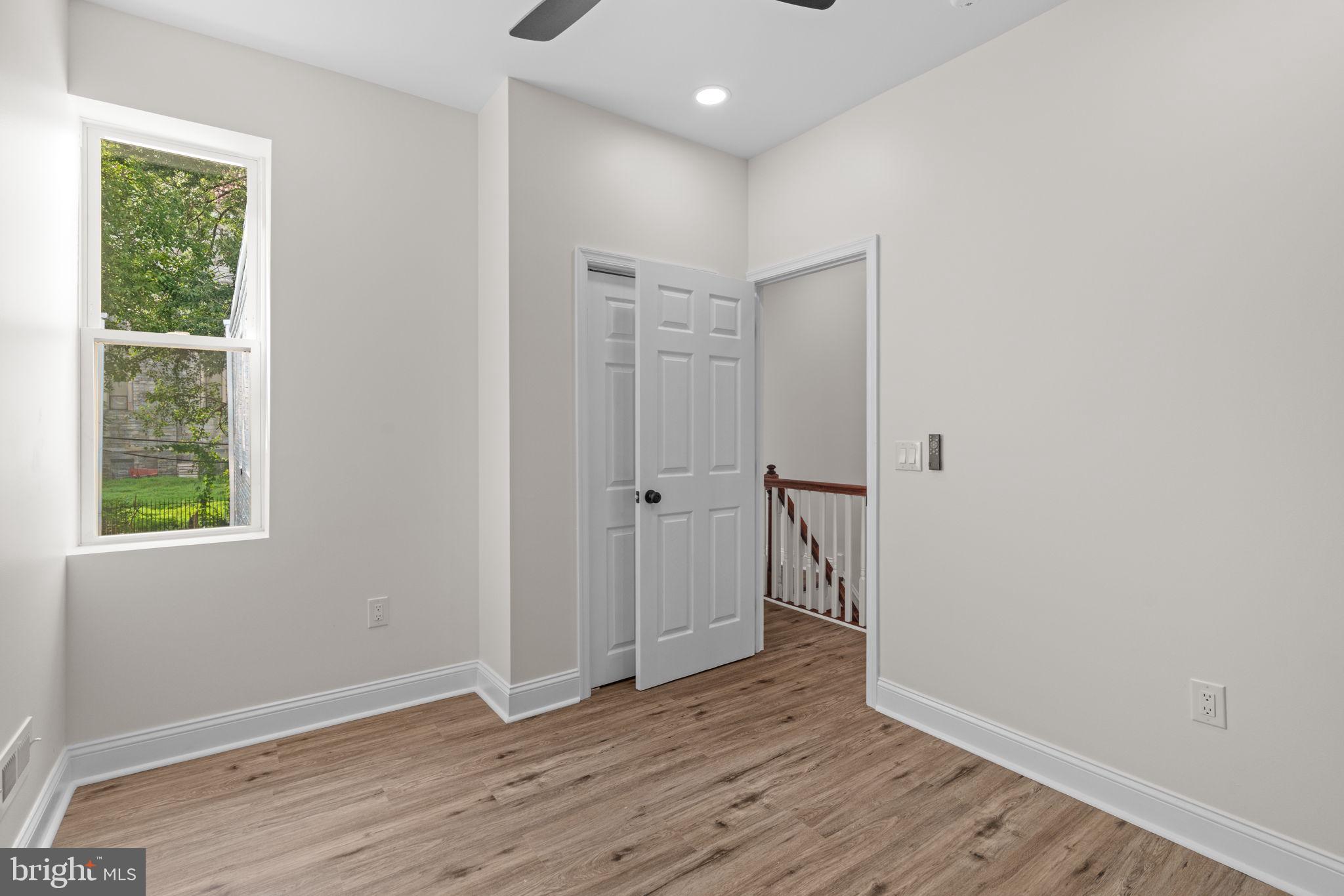 WEST OAK LANE - Residential