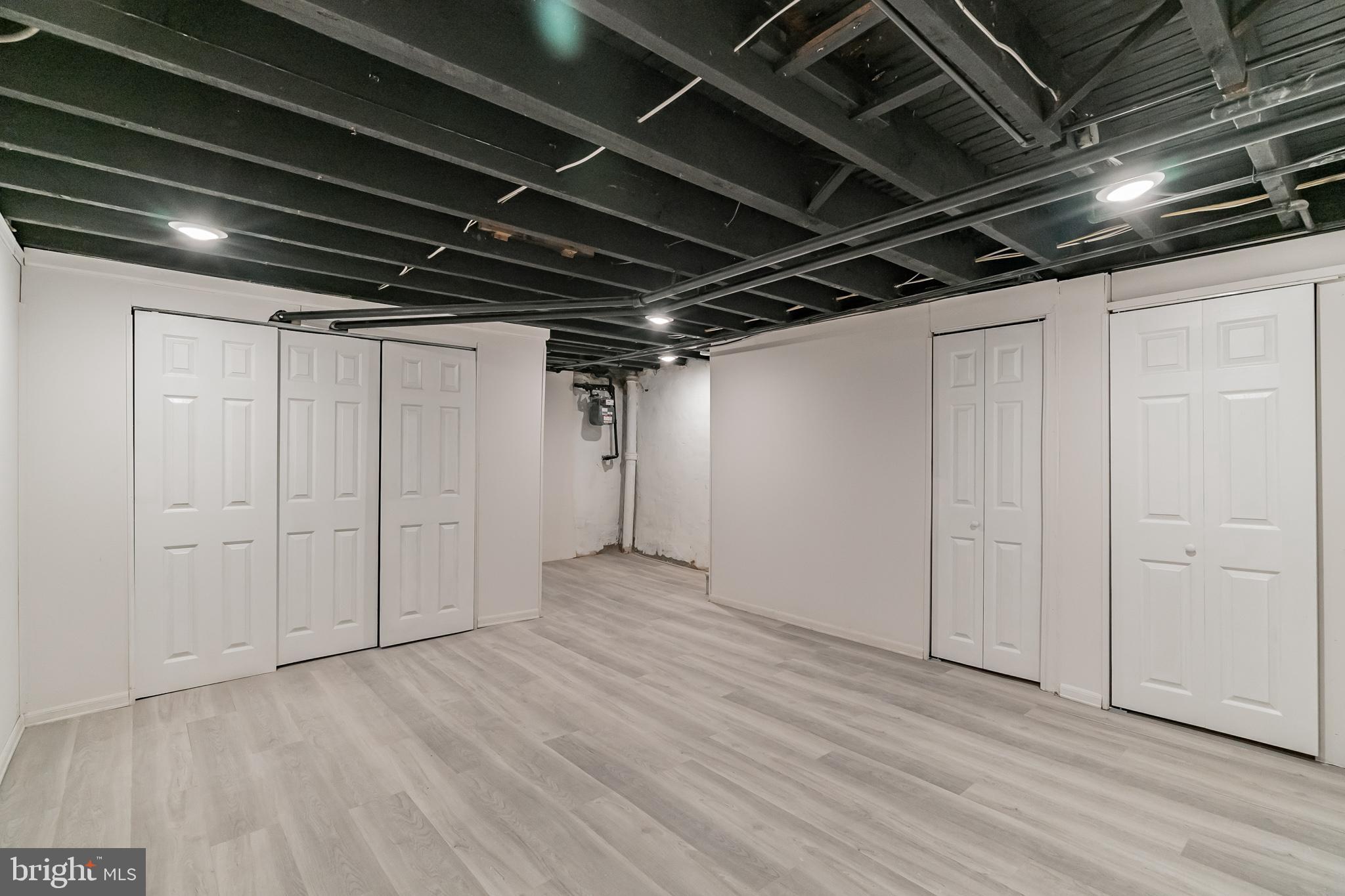 ROXBOROUGH - Residential