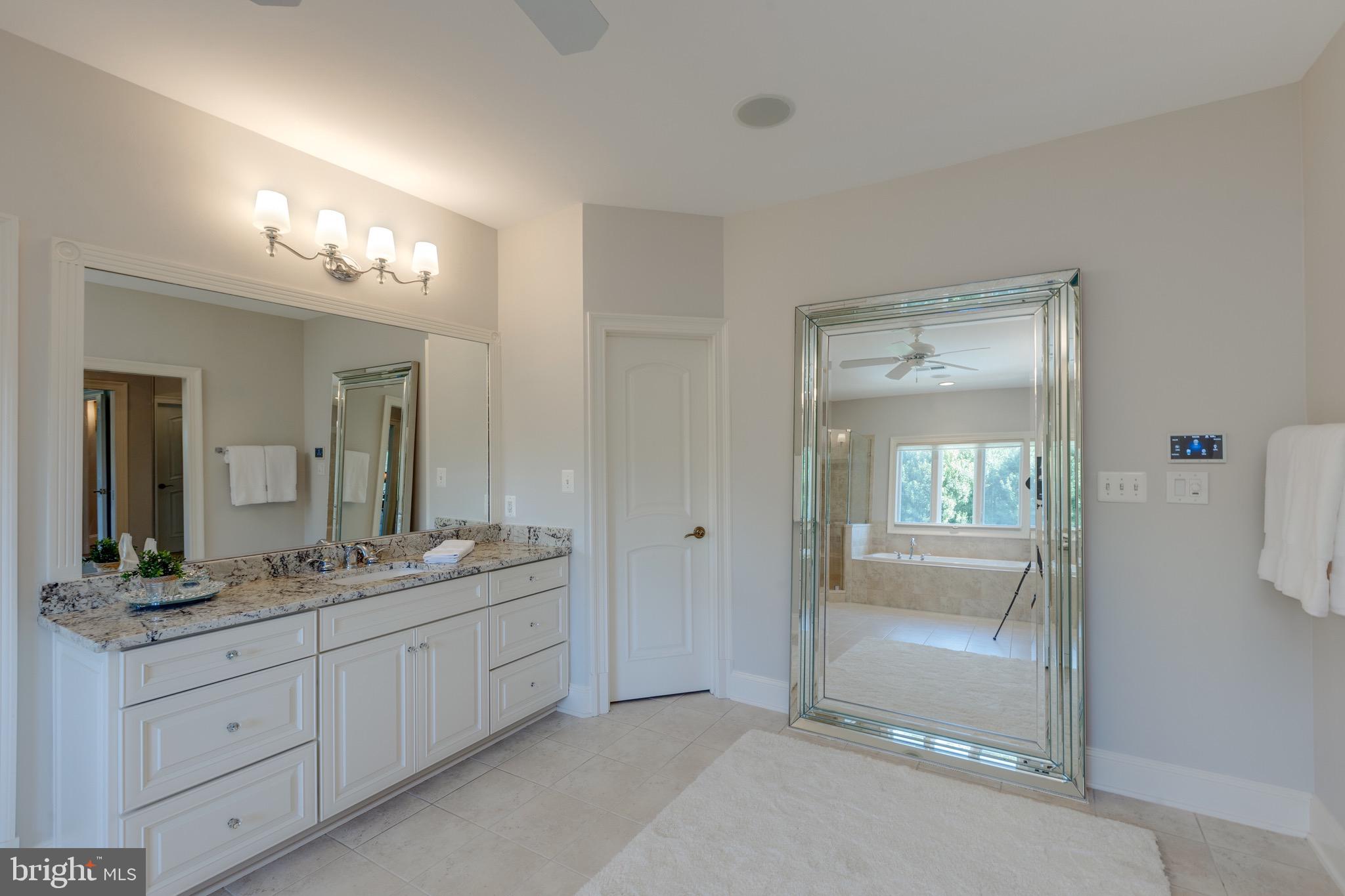 RASPBERRY FALLS - Residential