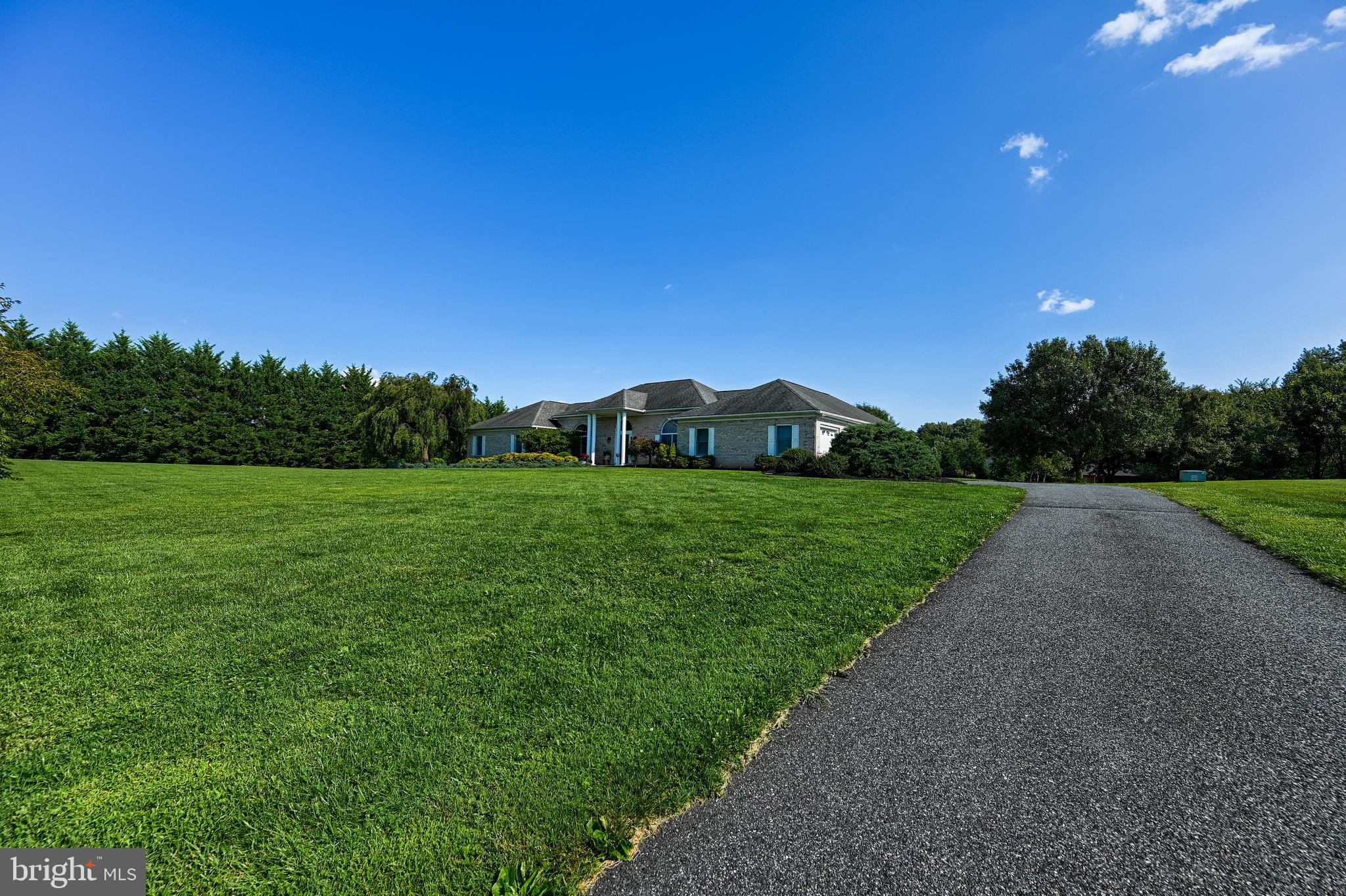 HUNT FIELDS - Residential