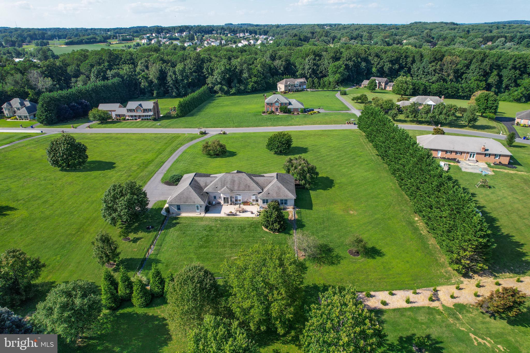 HUNT FIELDS - Residential