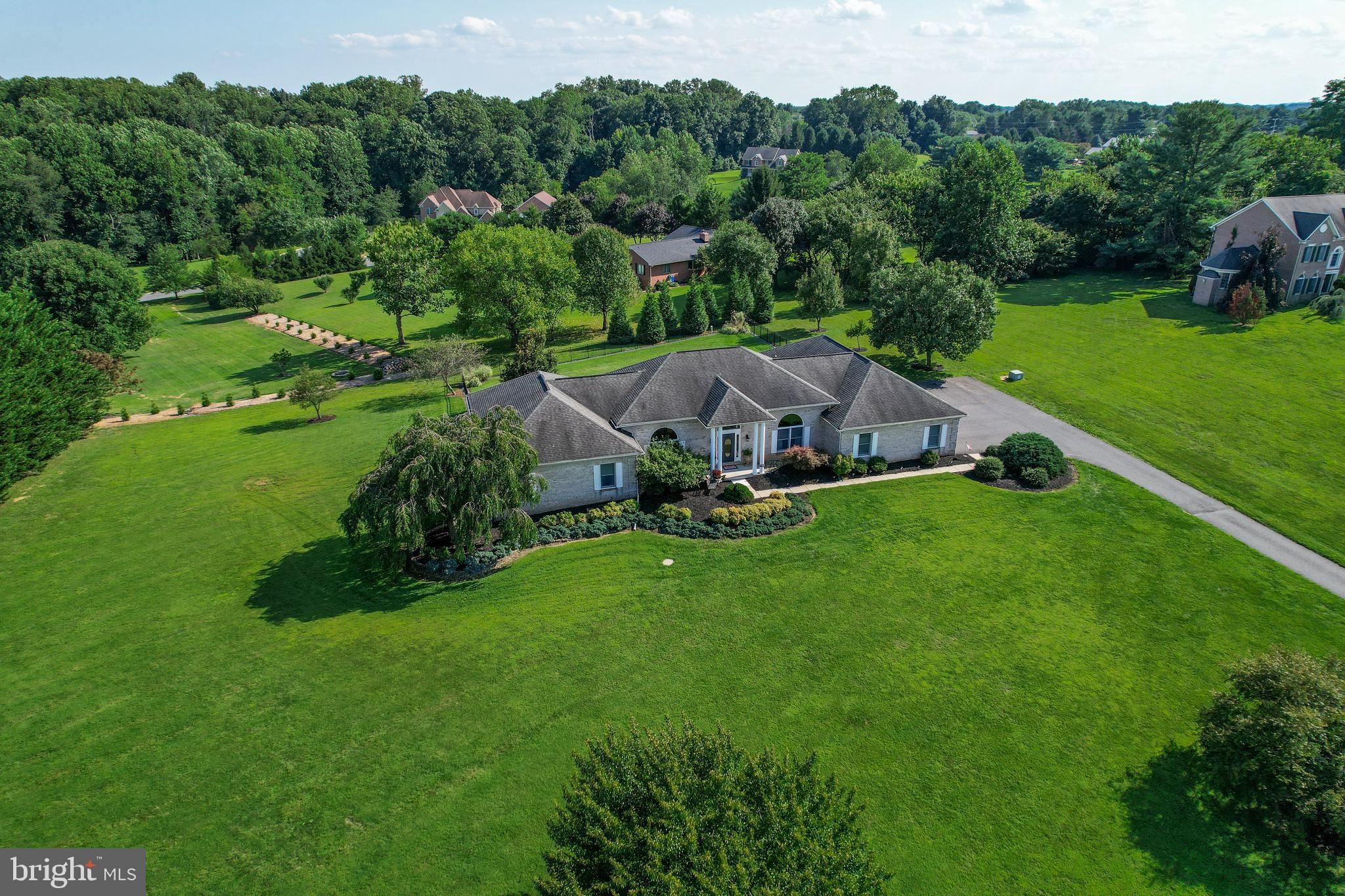 HUNT FIELDS - Residential