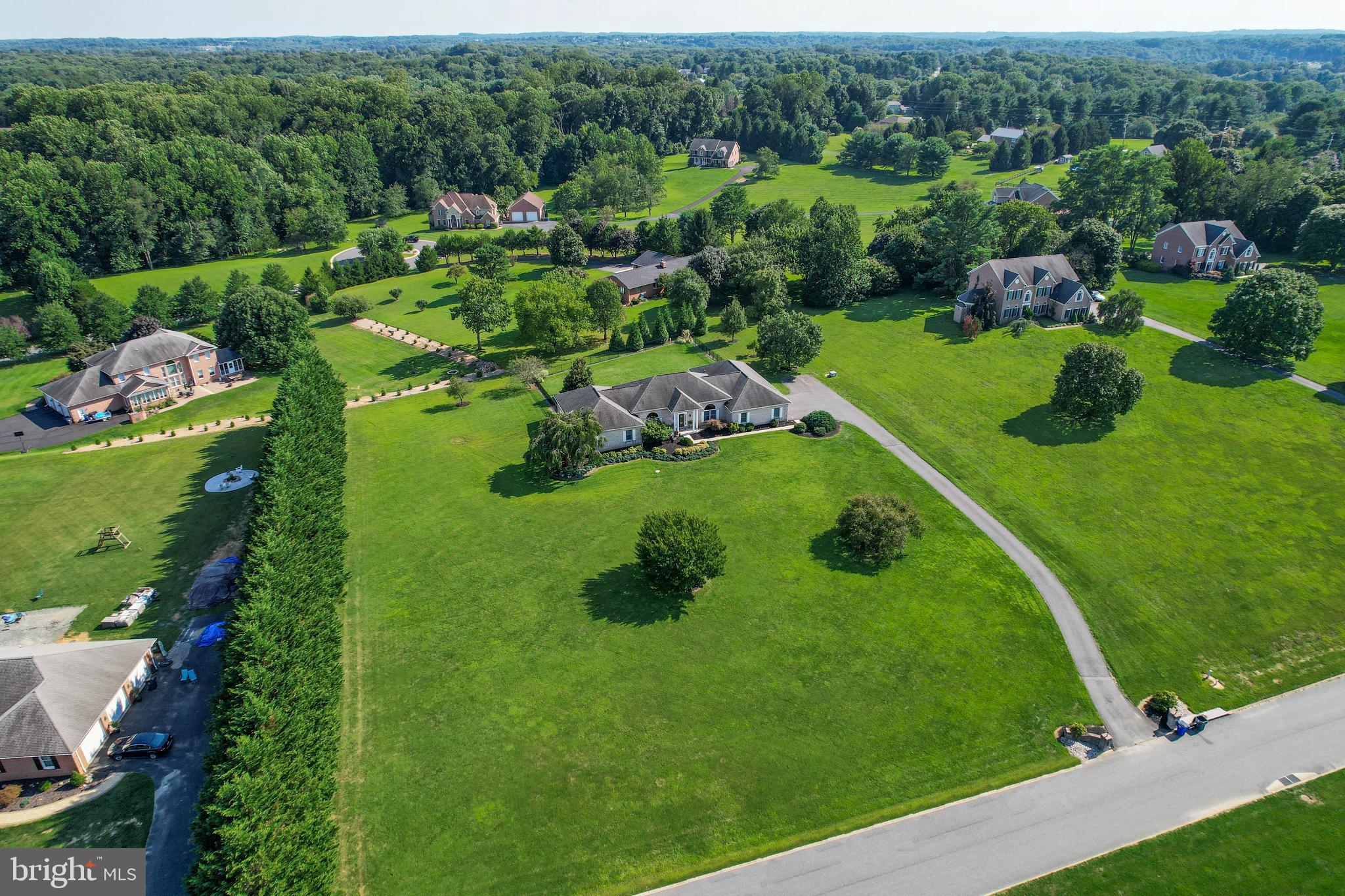 HUNT FIELDS - Residential