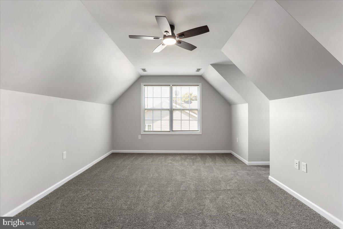 FOREST HILLS - Residential