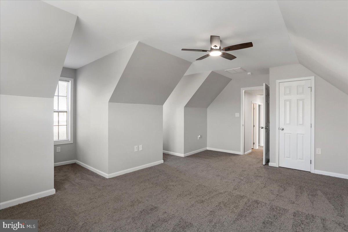 FOREST HILLS - Residential