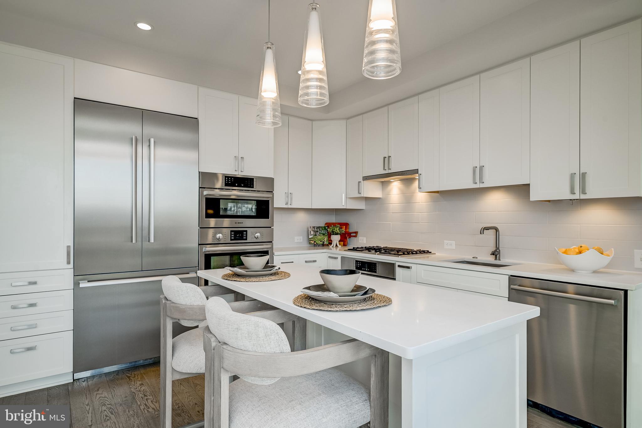 STONEHALL - Residential