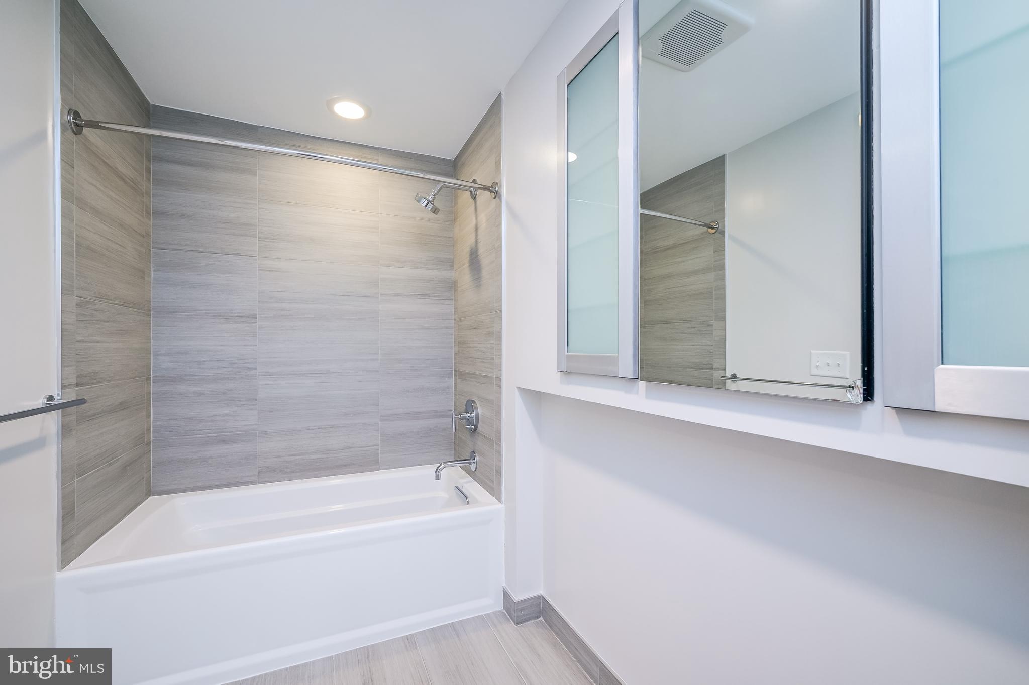 STONEHALL - Residential