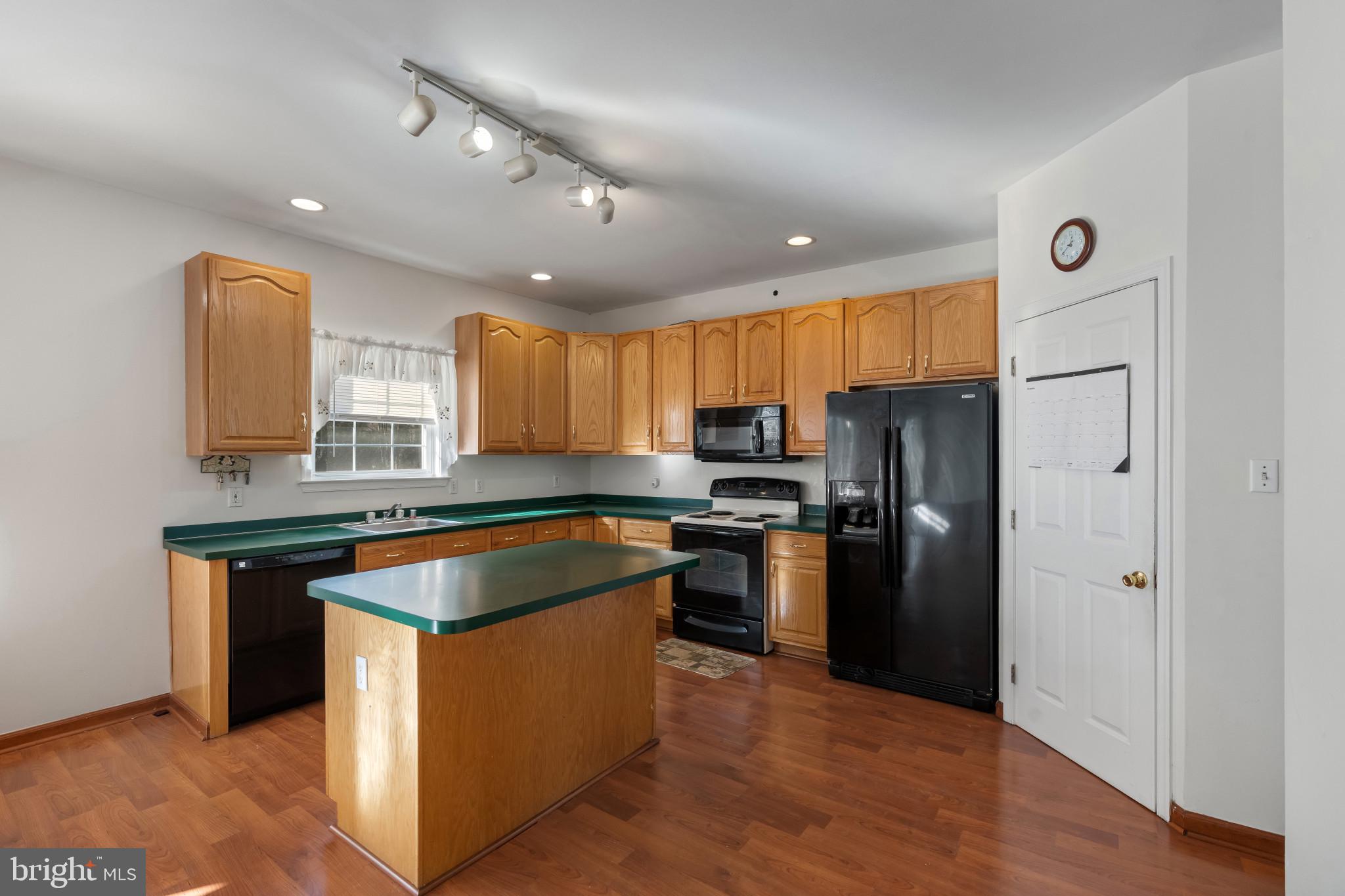 LEA EARA FARMS - Residential