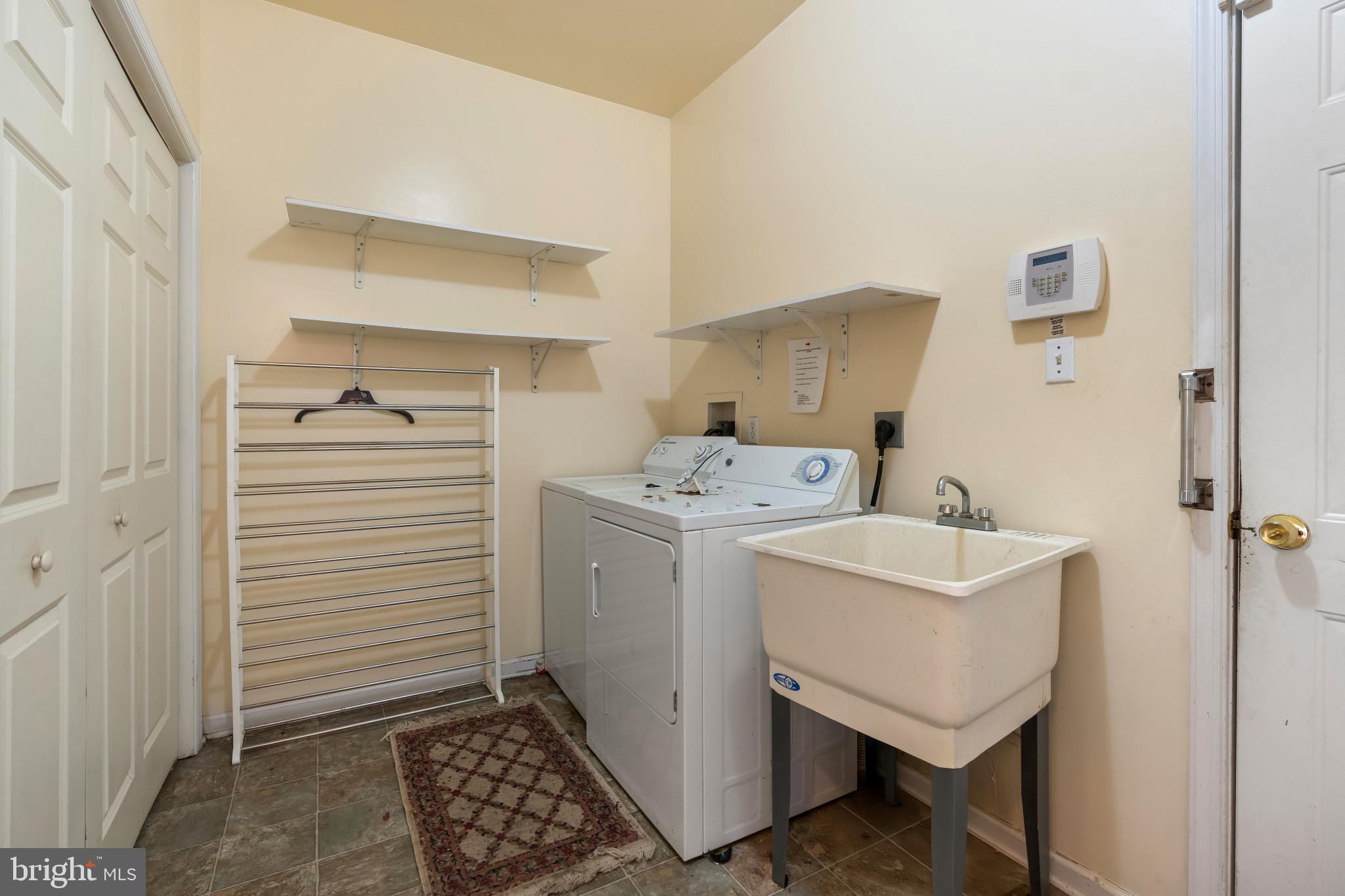 LEA EARA FARMS - Residential