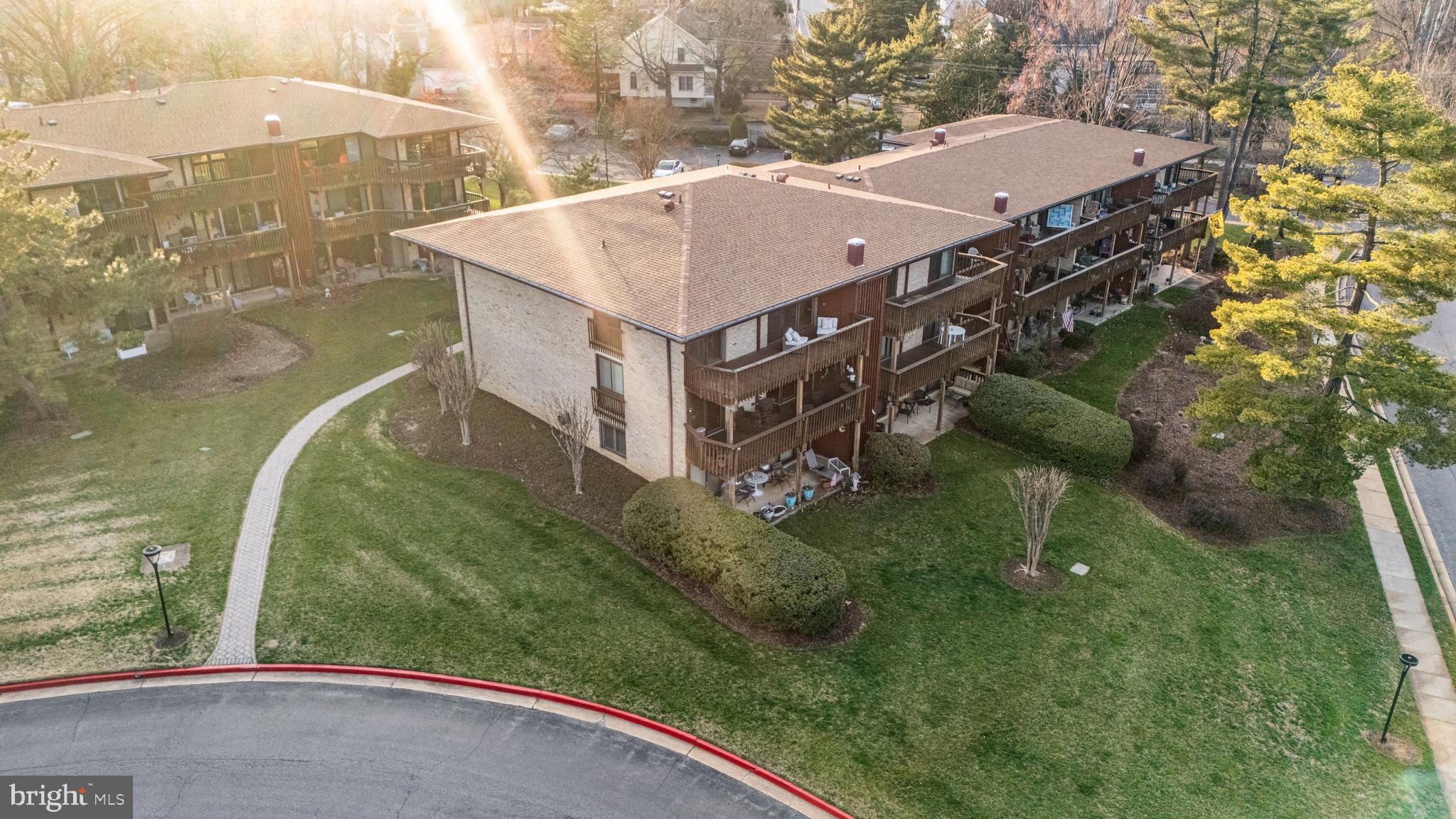 SEVERN HOUSE - Residential