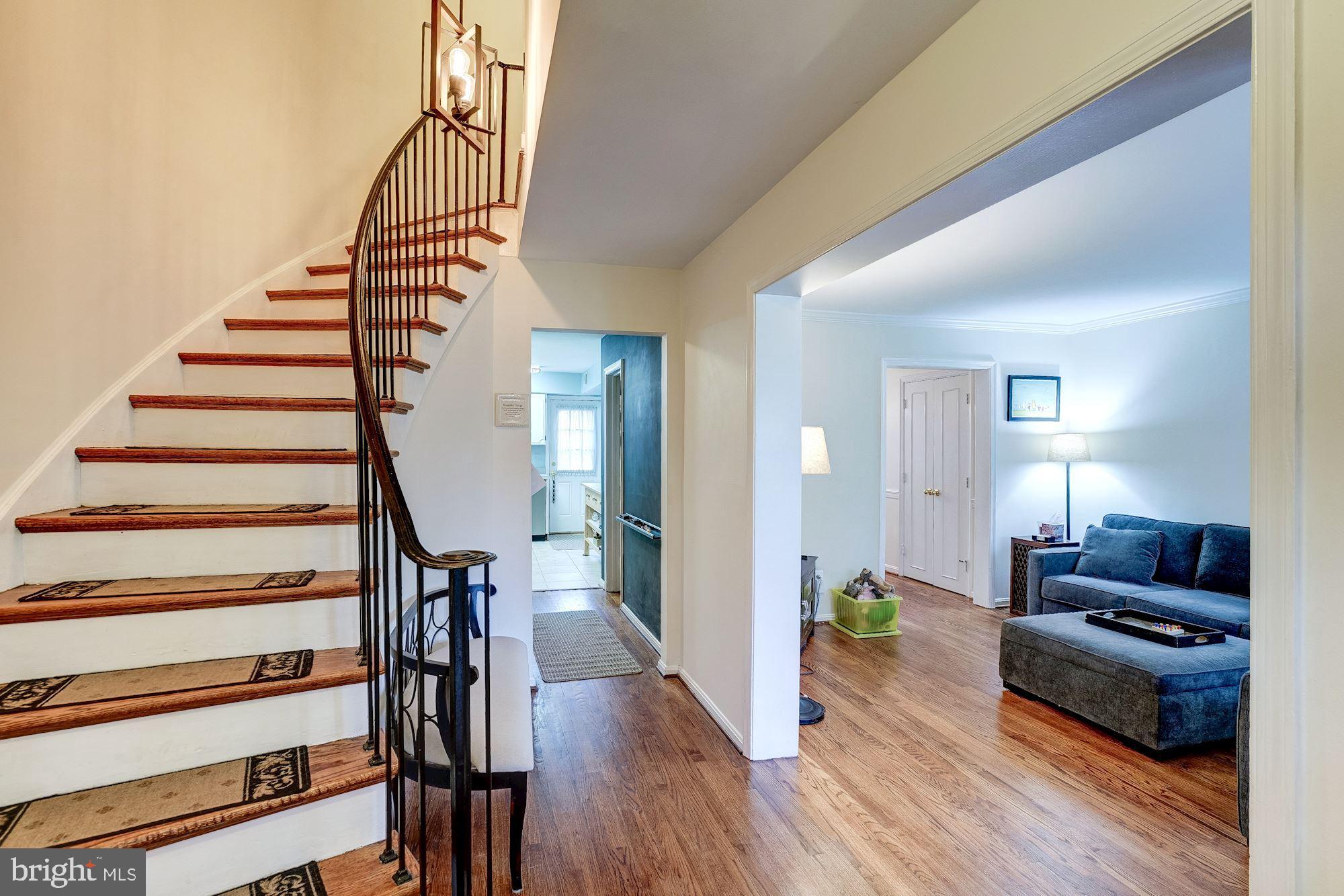 CHARLESTOWN - Residential