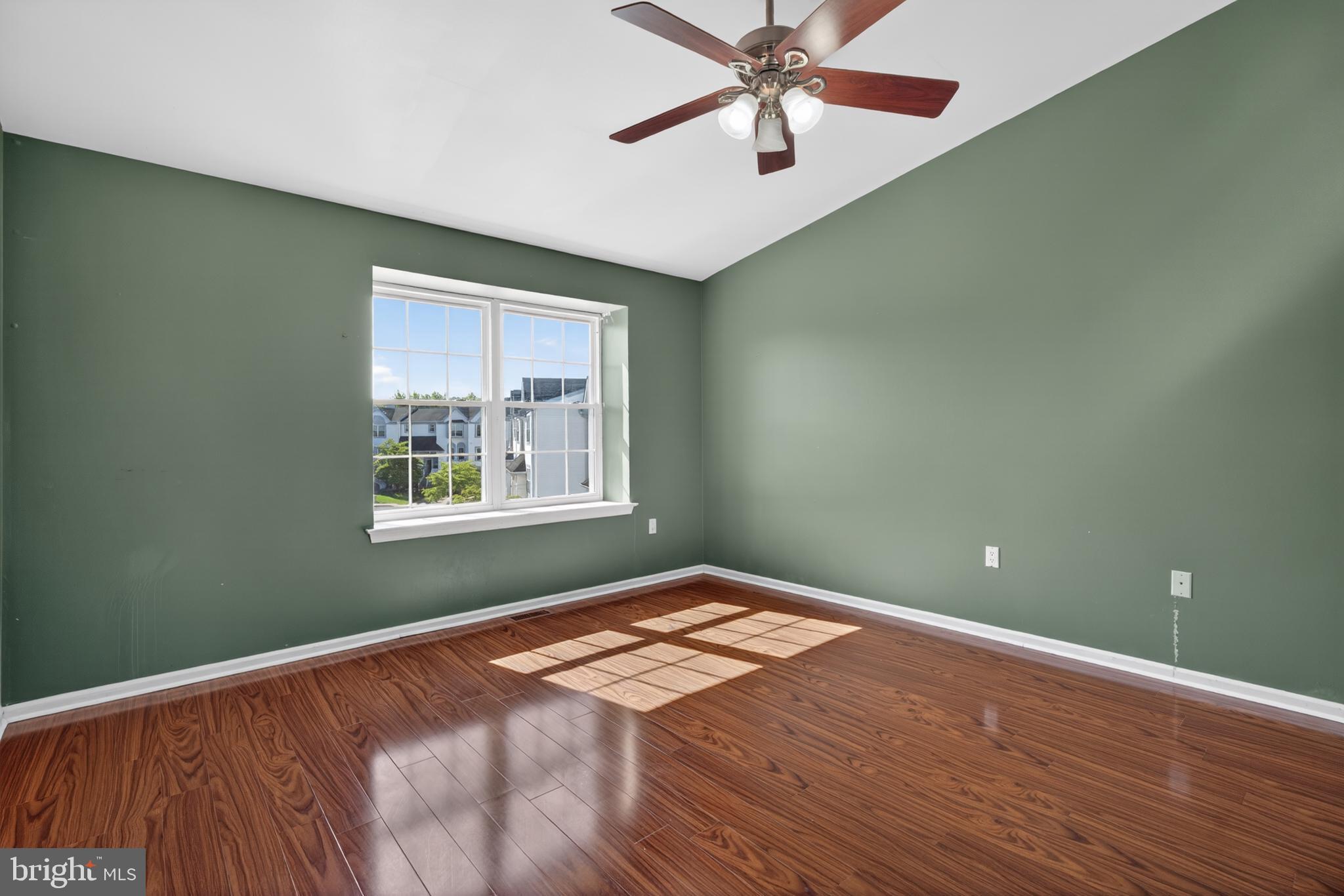 GWYNEDD POINTE - Residential