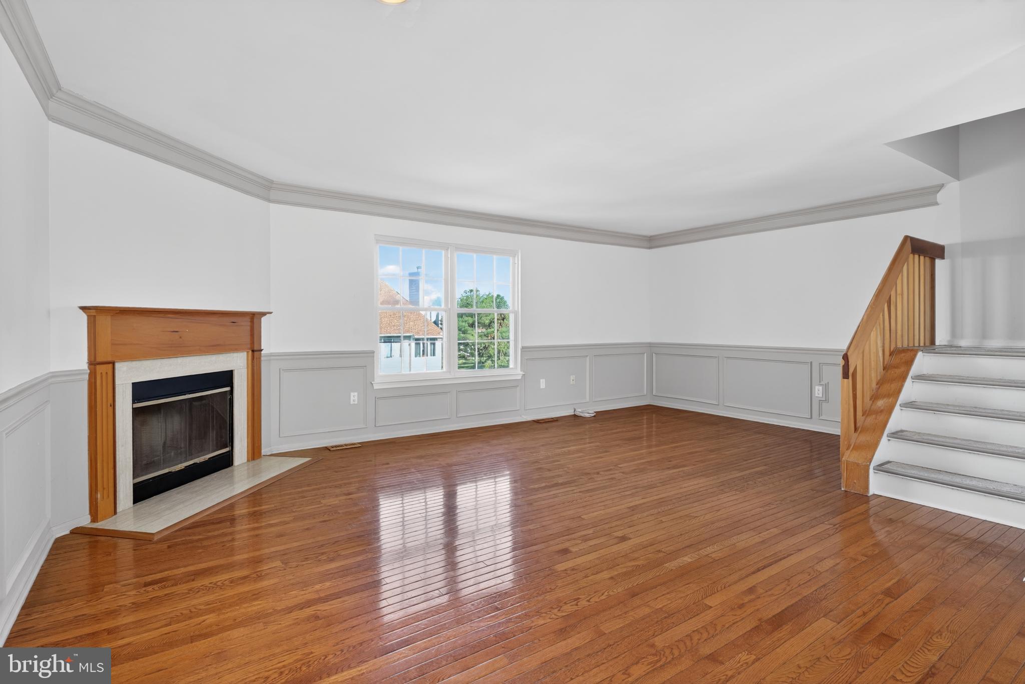 4101 QUAKER COURT