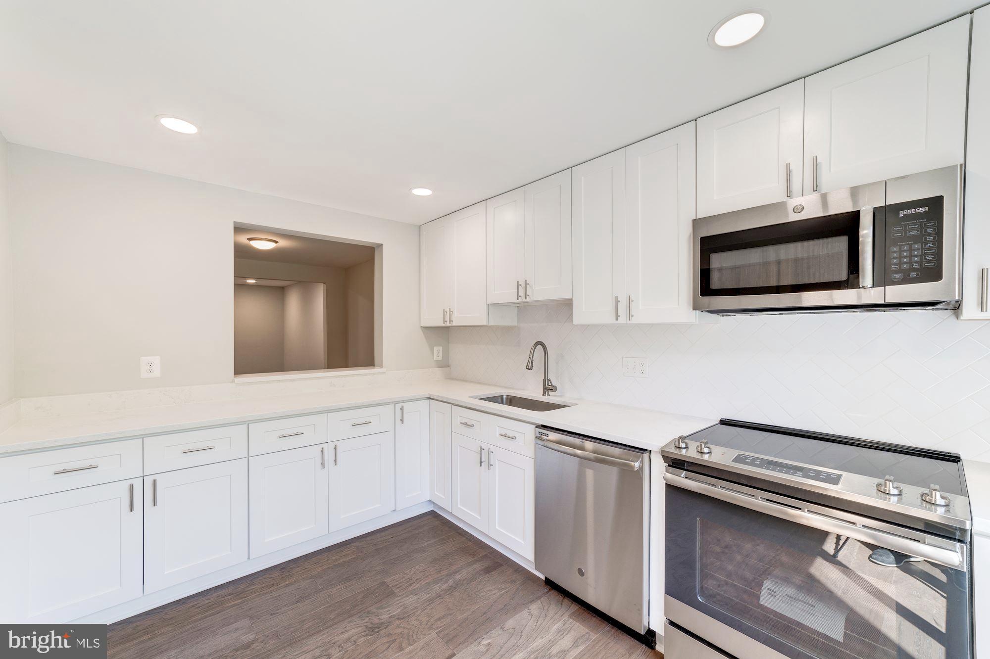 BURKE CENTRE - Residential