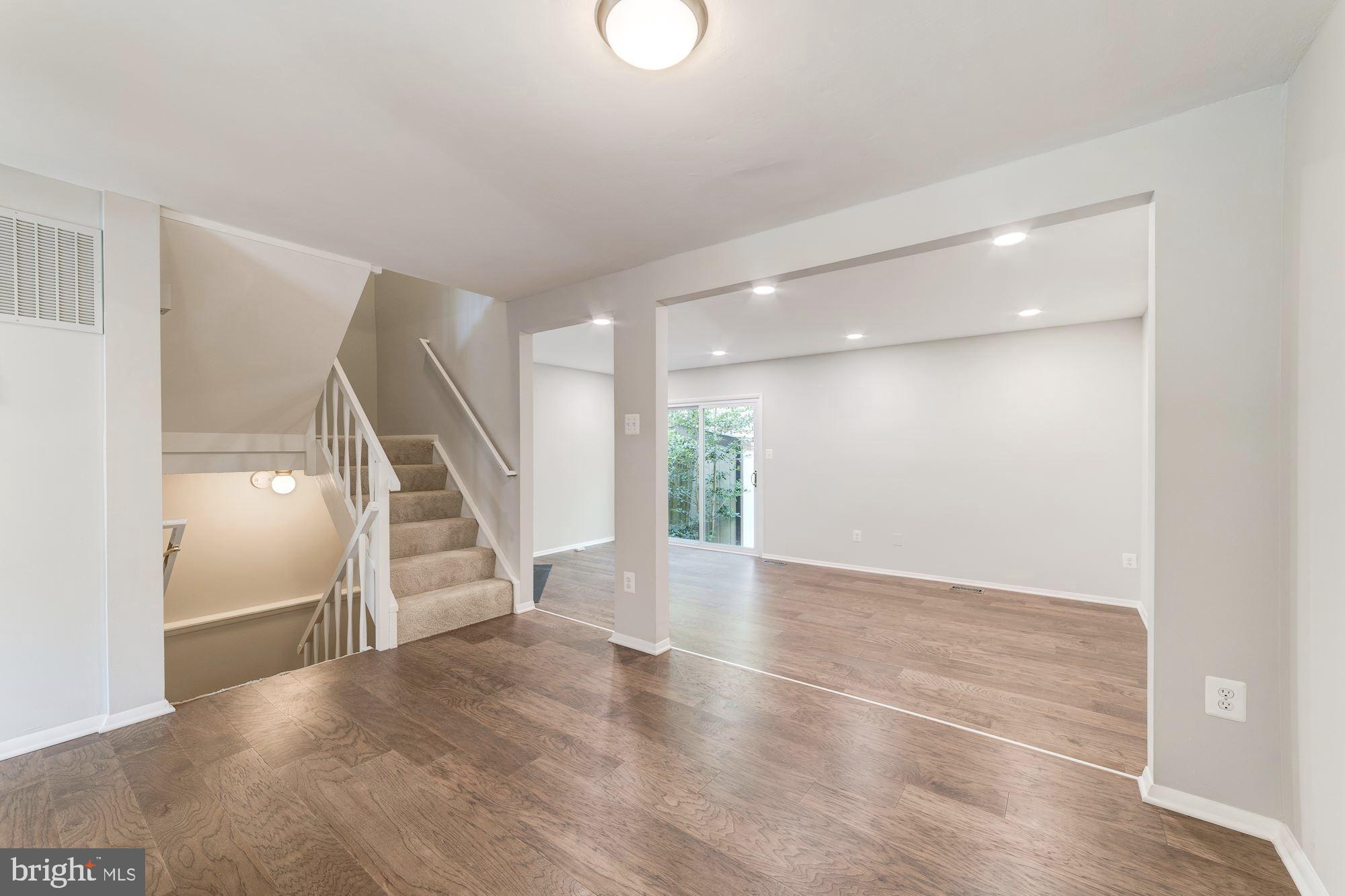 BURKE CENTRE - Residential