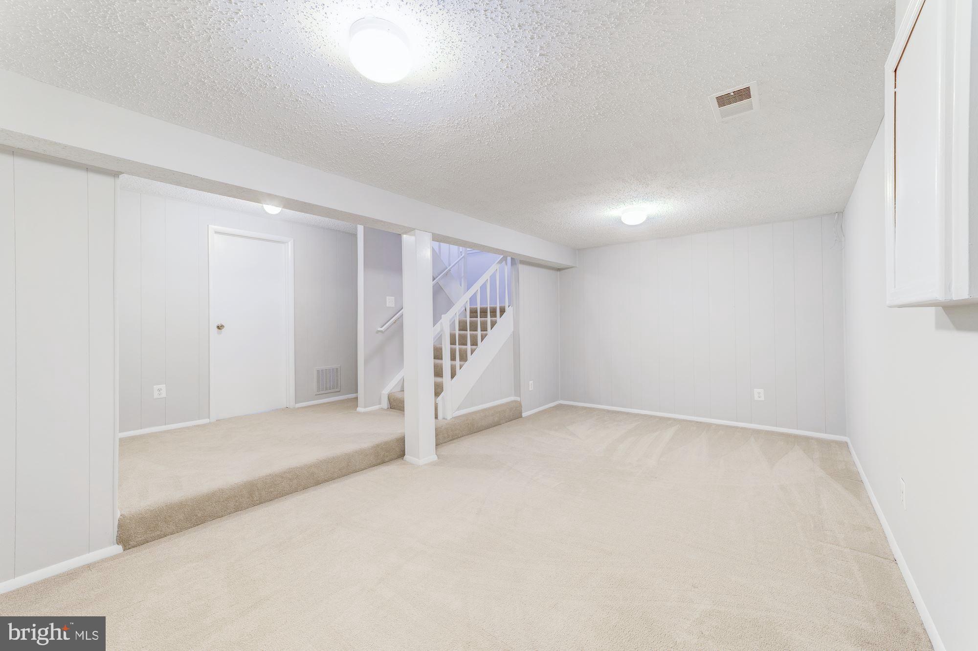 BURKE CENTRE - Residential