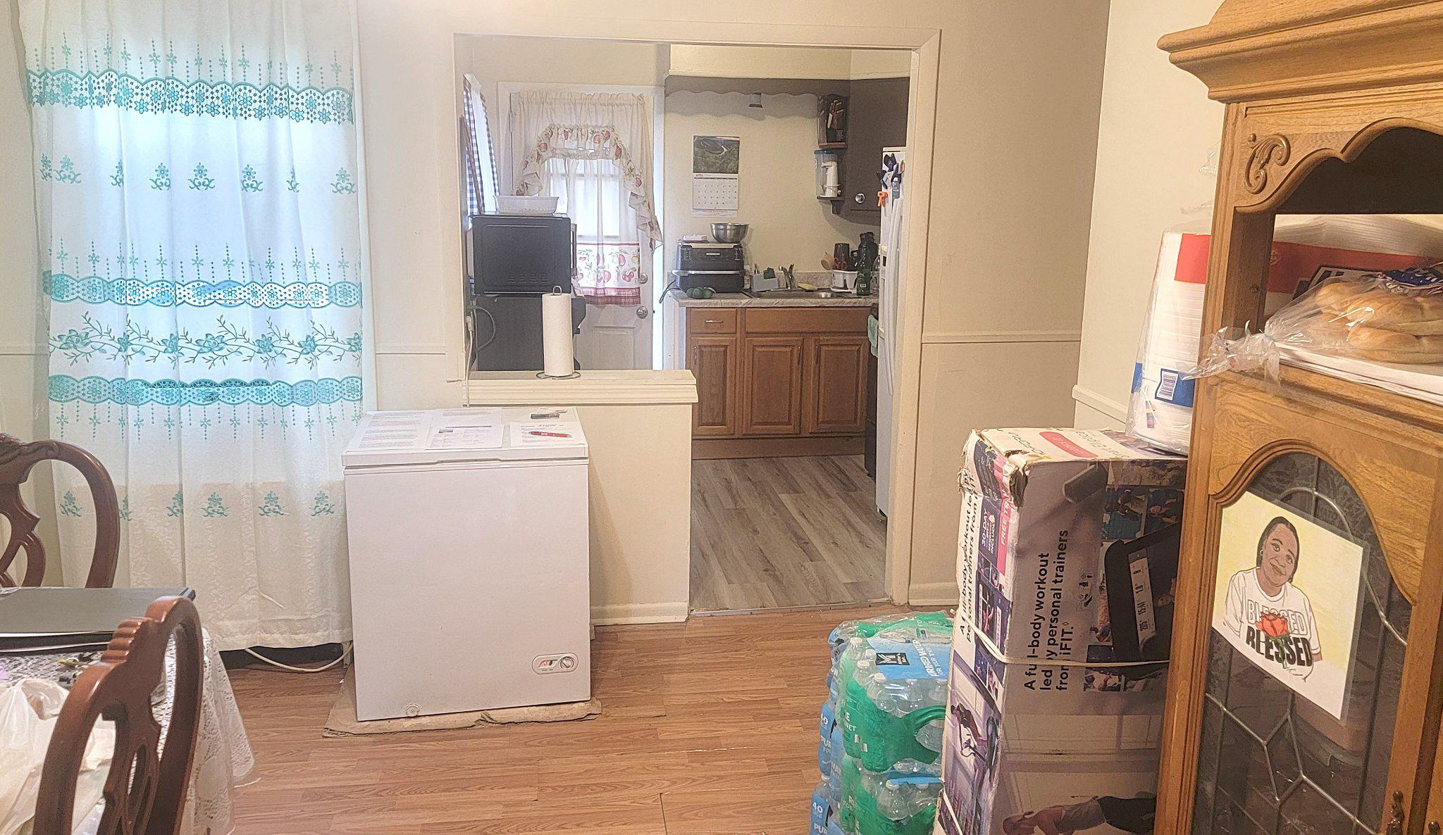 1939 WOODVALE AVENUE