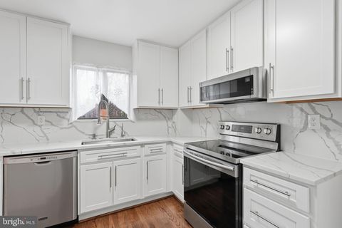 11825 COOPERS COURT RESTON VA 20191