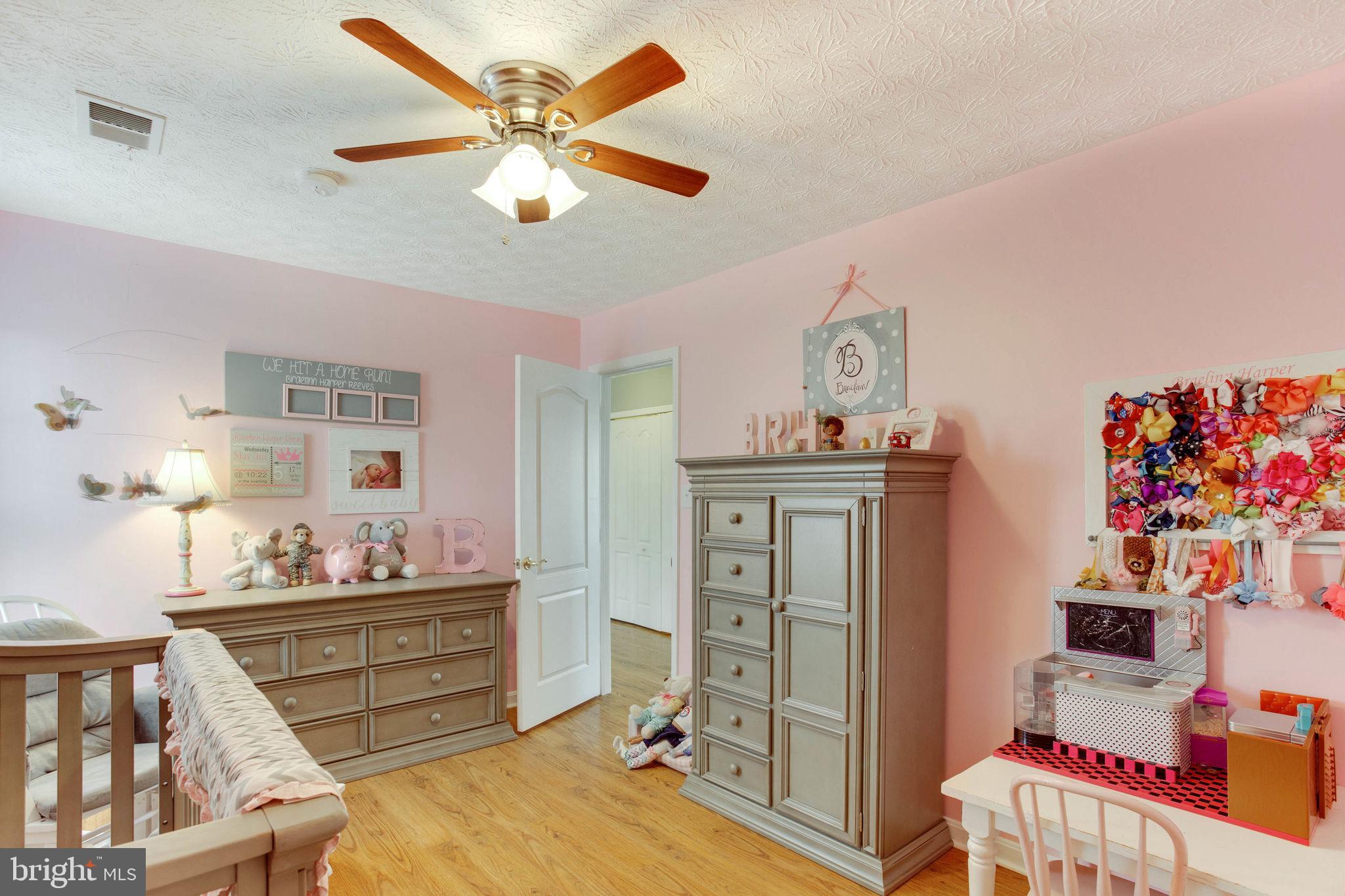 RICHFIELD STATION VILLAGE - Residential