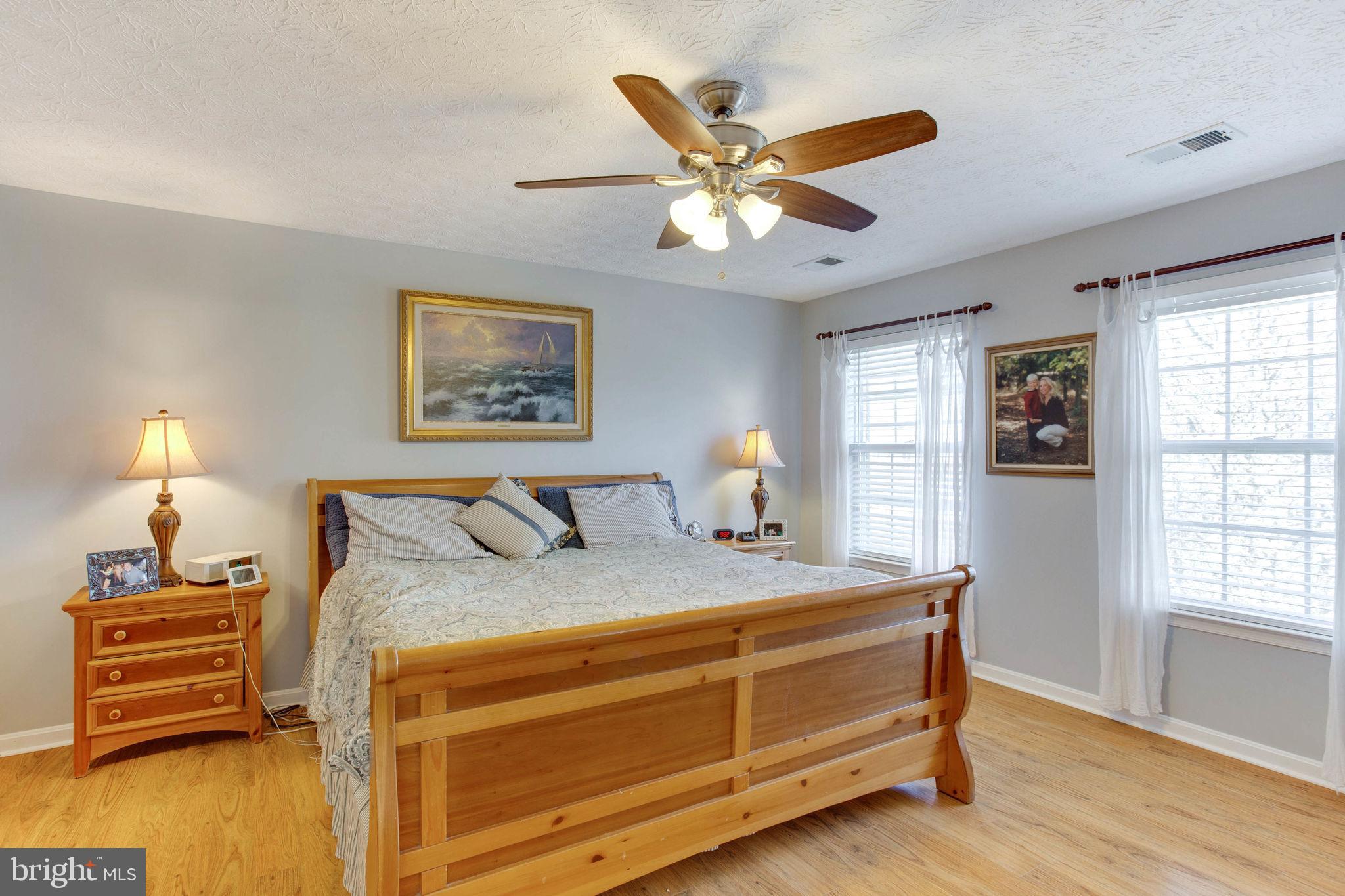 RICHFIELD STATION VILLAGE - Residential