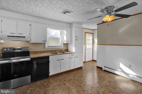 Tiny photo for 72 Mountain Boulevard, WERNERSVILLE, PA 19565 (MLS # PABK2065992)