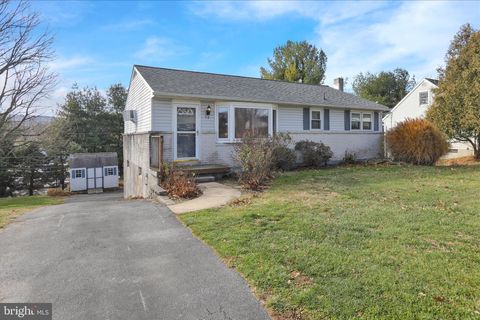 Tiny photo for 72 Mountain Boulevard, WERNERSVILLE, PA 19565 (MLS # PABK2065992)
